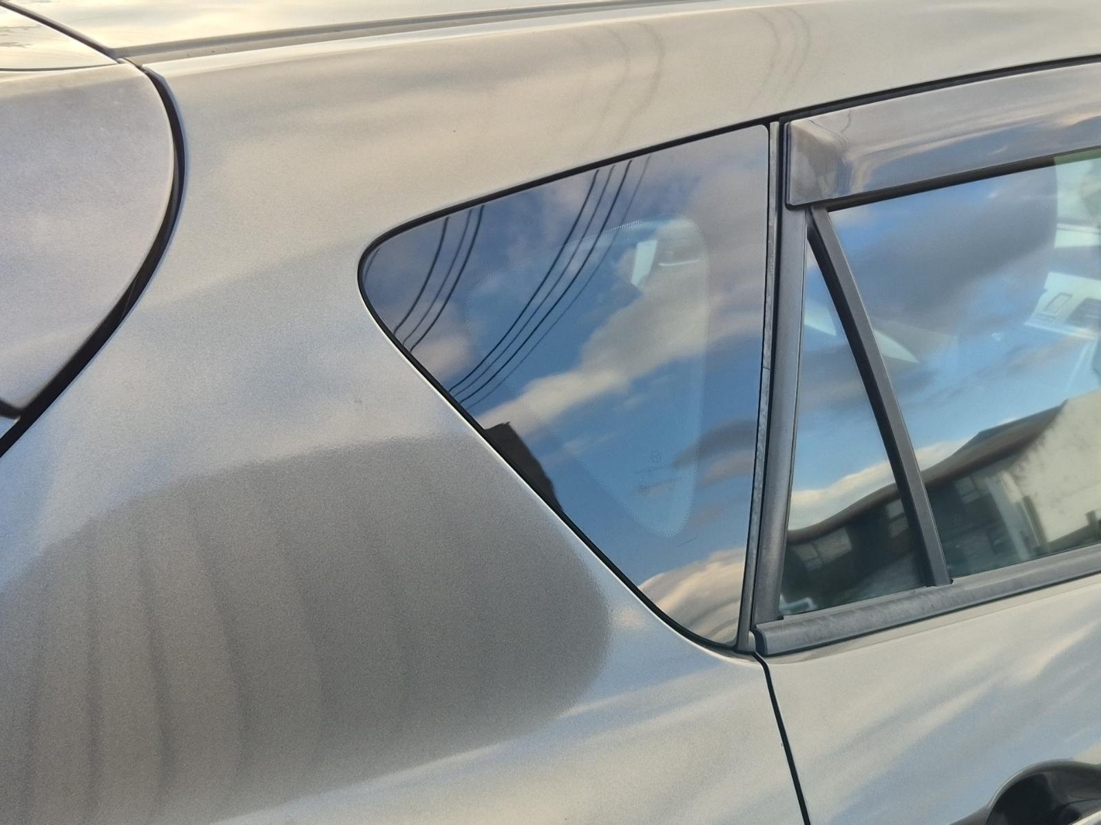 Right_Rear_Side_Glass