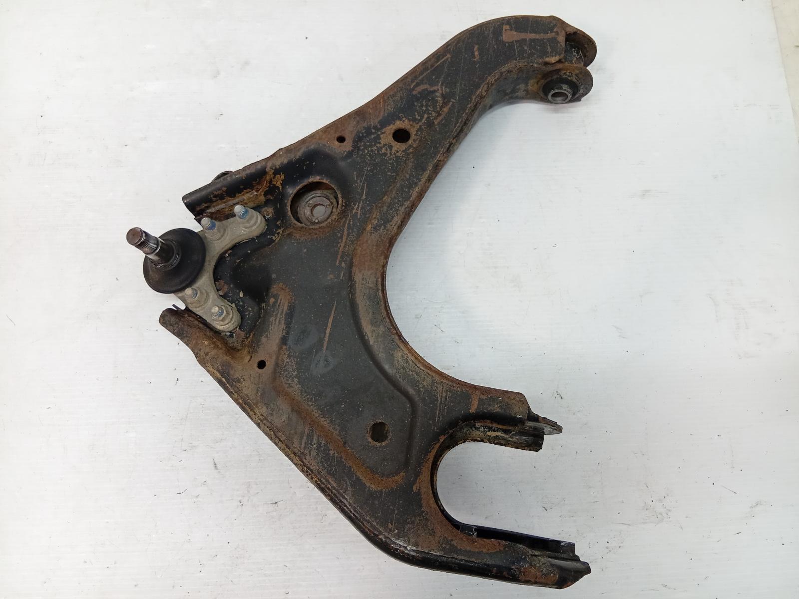 Right_Front_Lower_Control_Arm