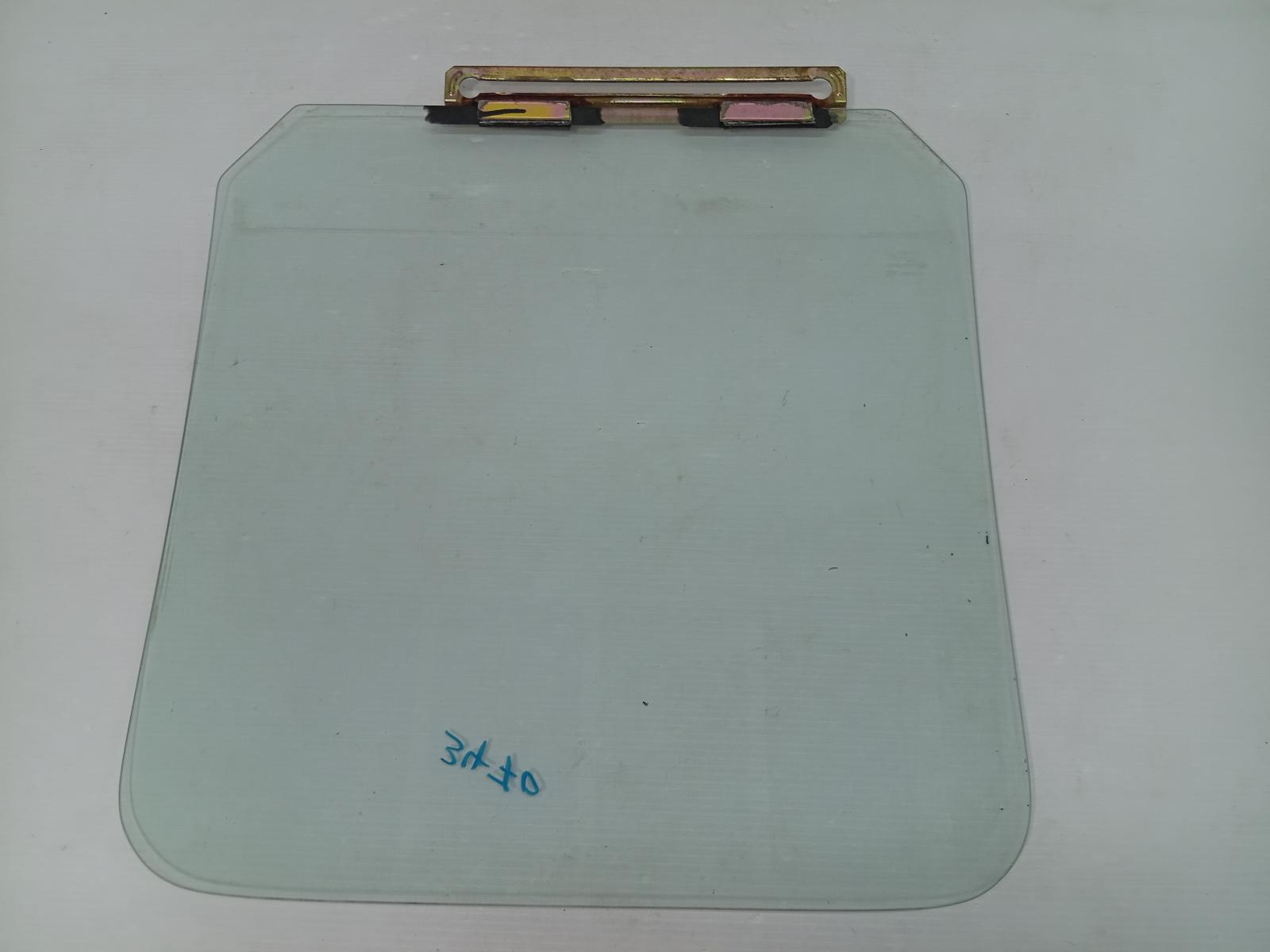 Left_Rear_Door_Window