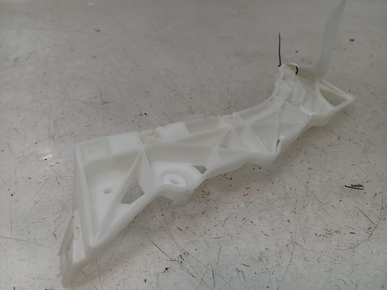 R_Bar_Bracket_Reinfo