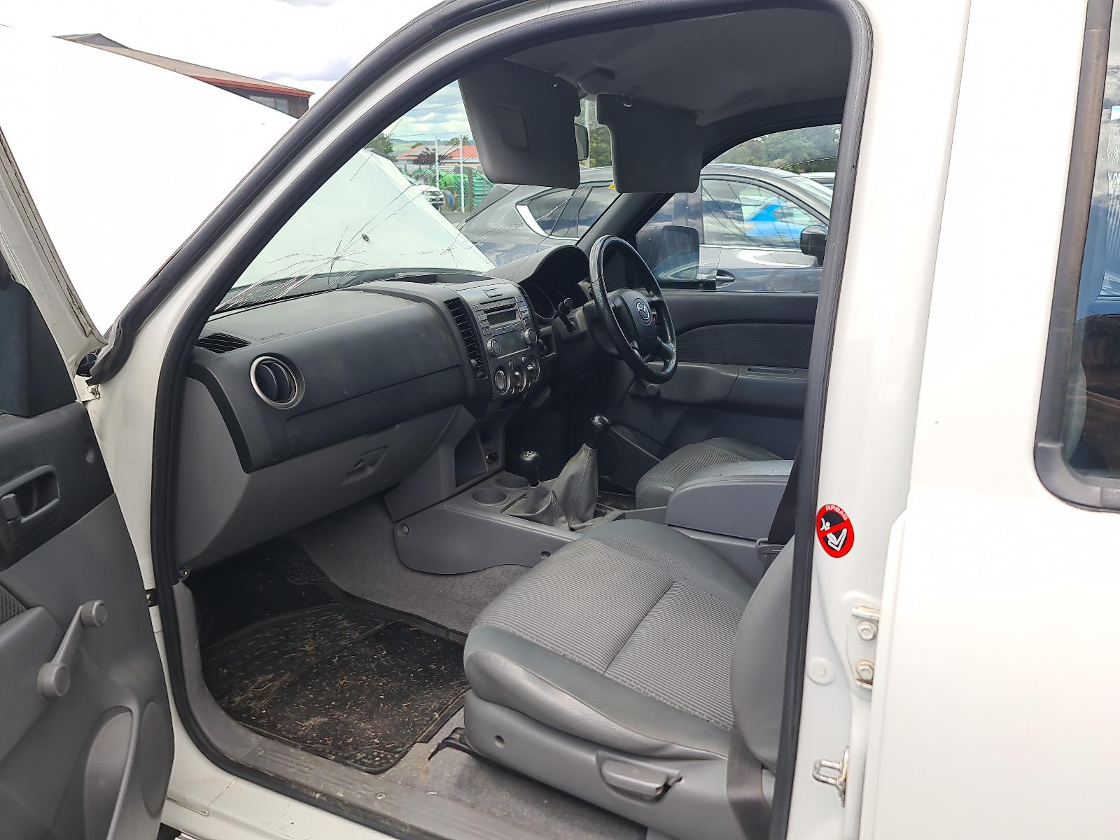 Mazda BT50 - UN 2006-2011