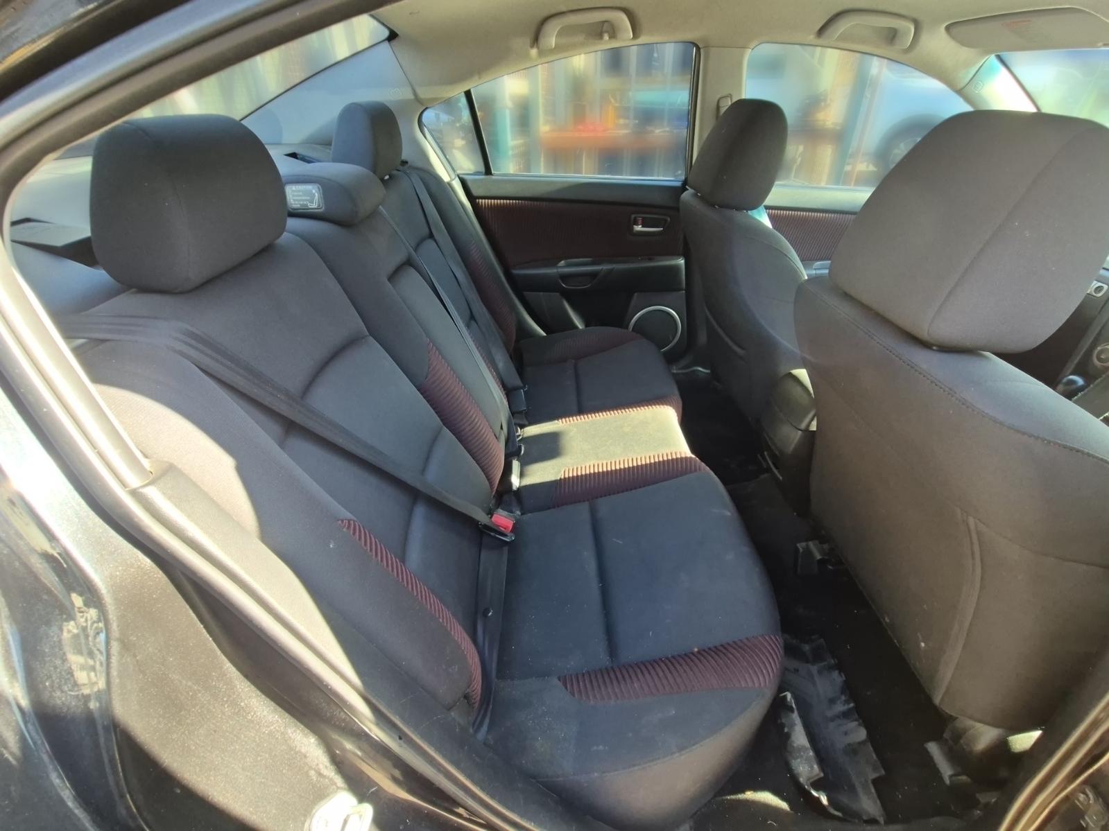 Seat_Belt_Stalk