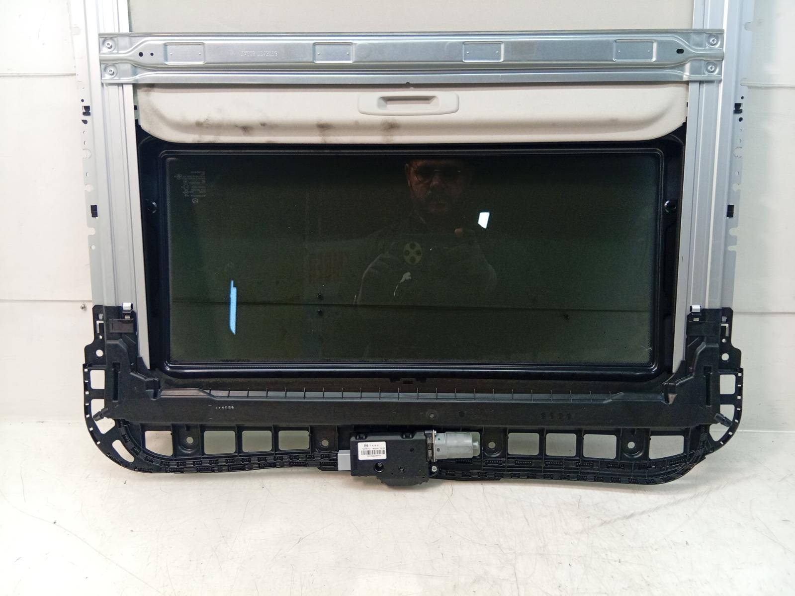 Roof_Glass_Sunroof_T