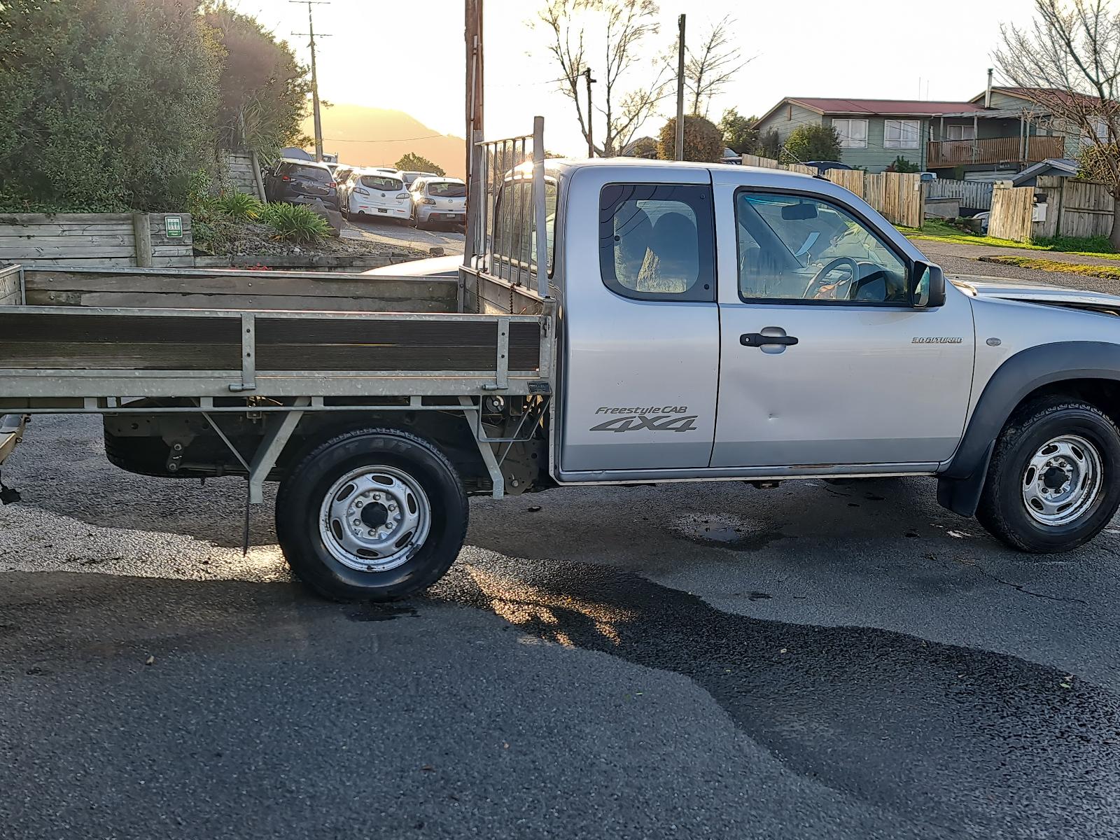 Mazda BT50 - UN 2006-2011