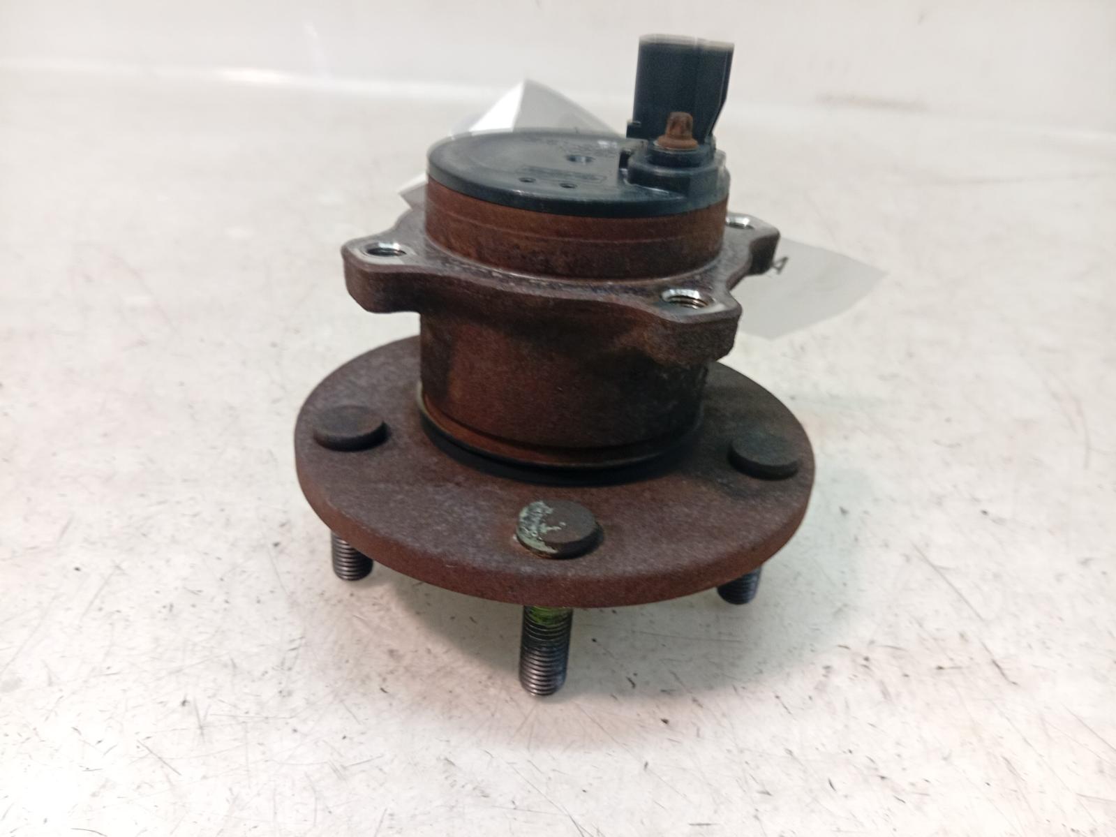 Bearing_Hub