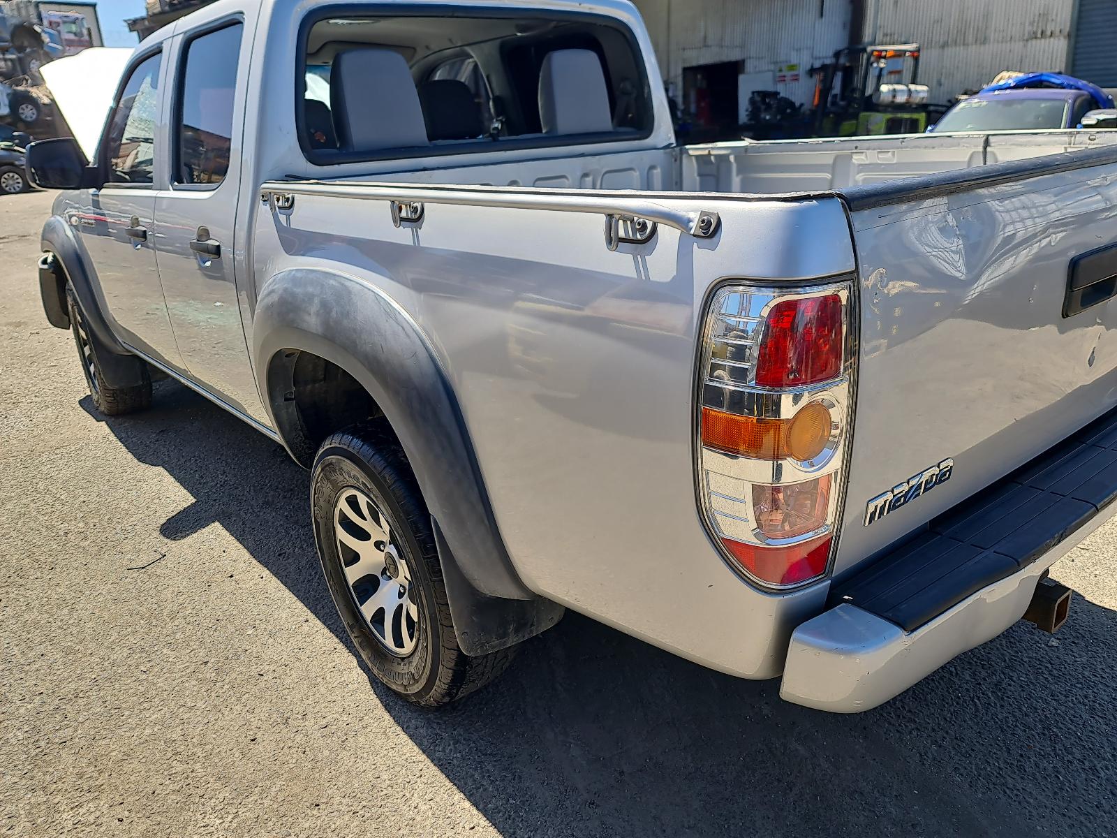 Mazda BT50 - UN 2006-2011