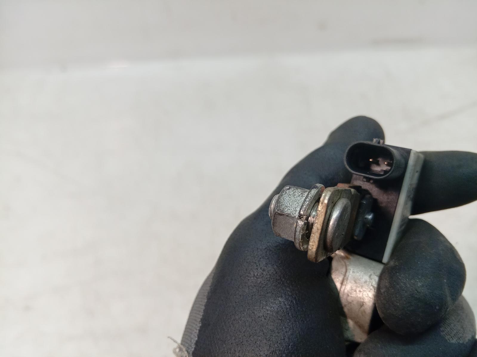 Battery_Terminal