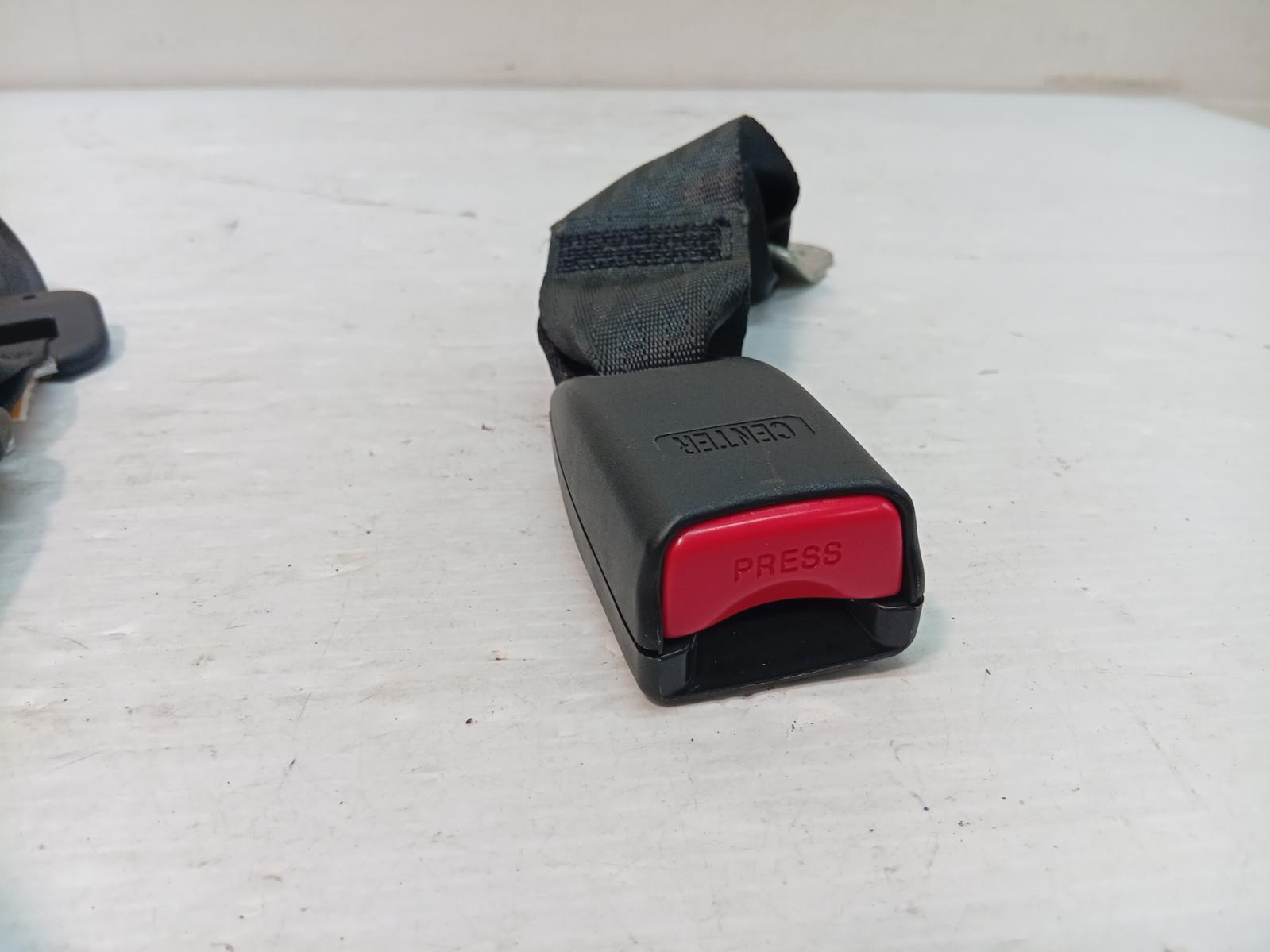 Seat_Belt_Stalk