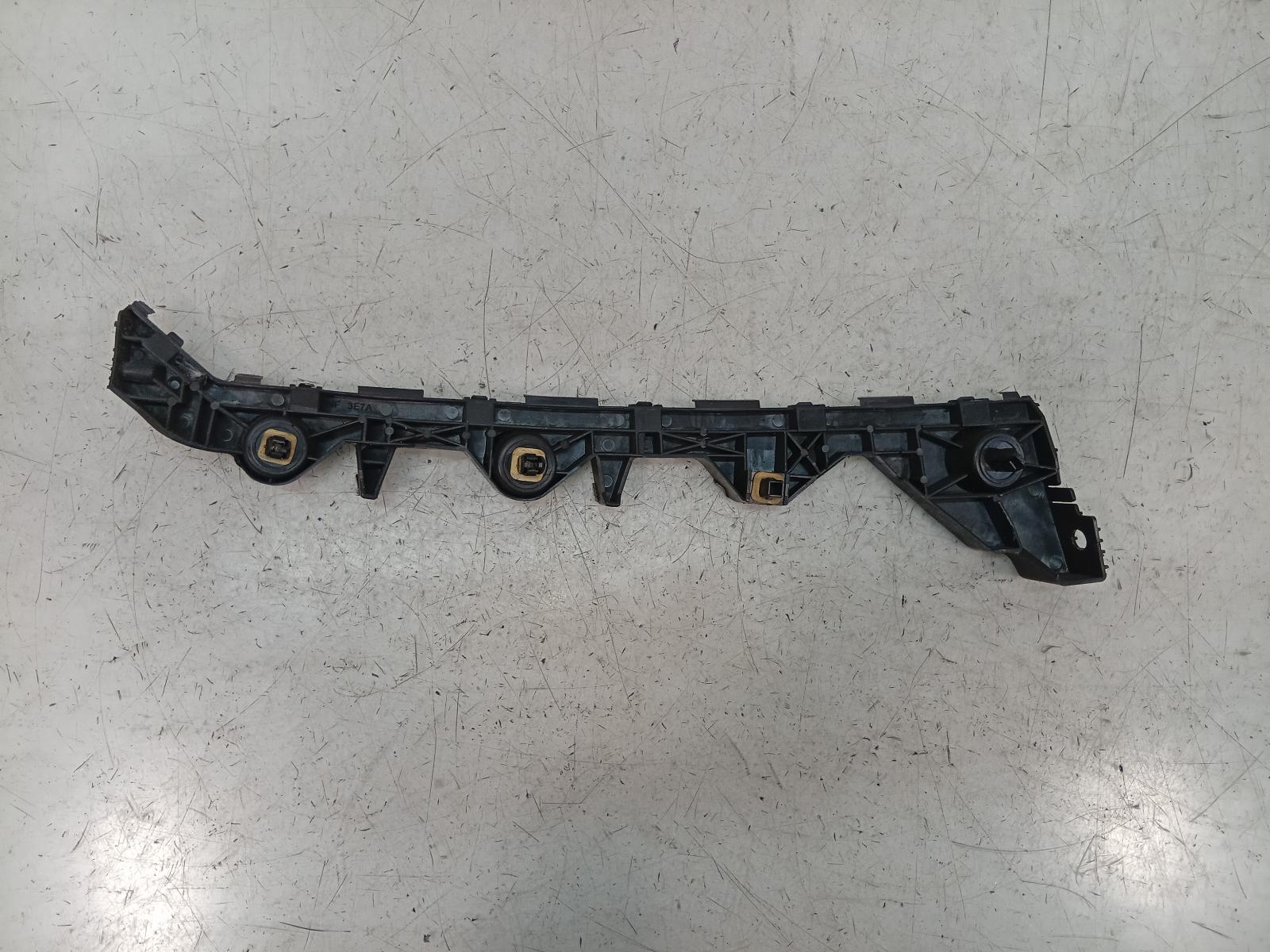 R_Bar_Bracket_Reinfo