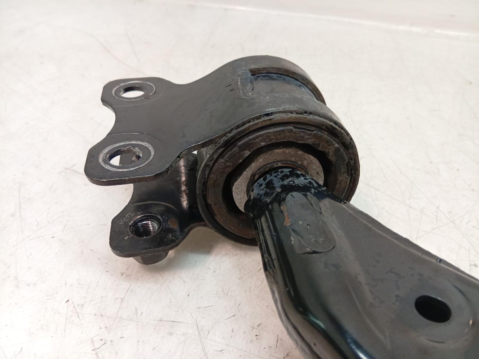 Right_Front_Lower_Control_Arm