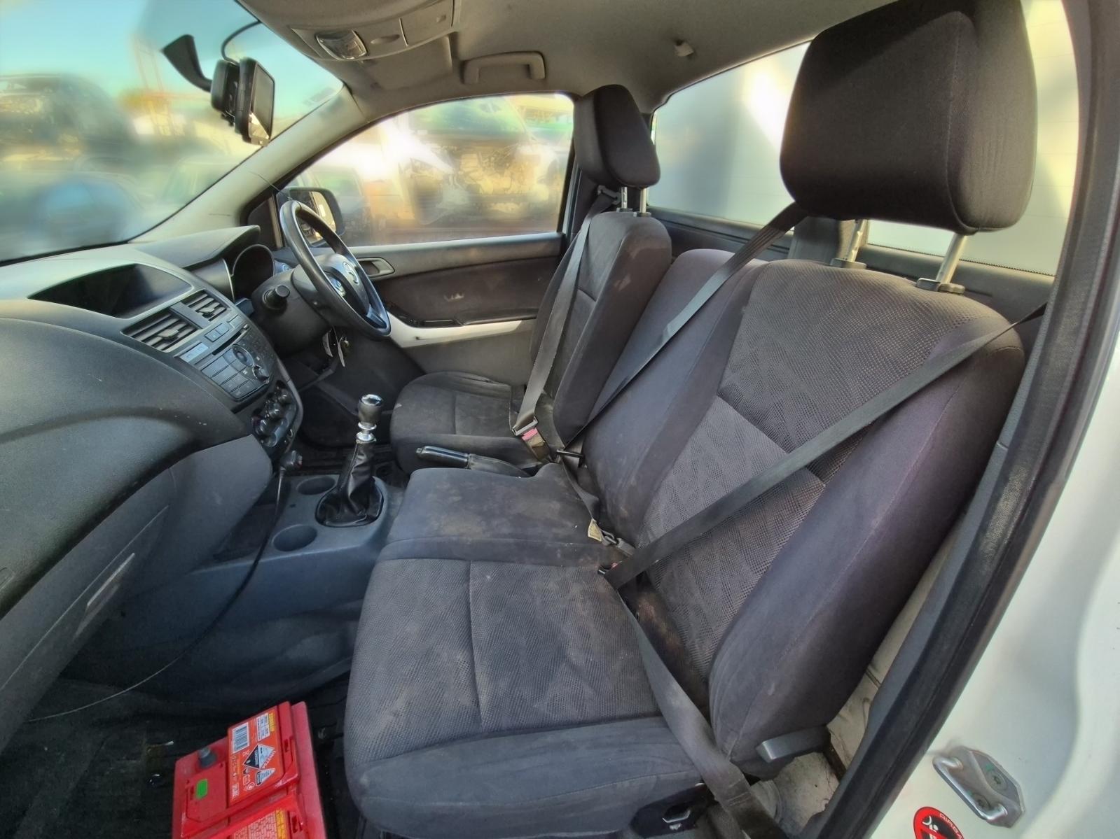 Seat_Belt_Stalk