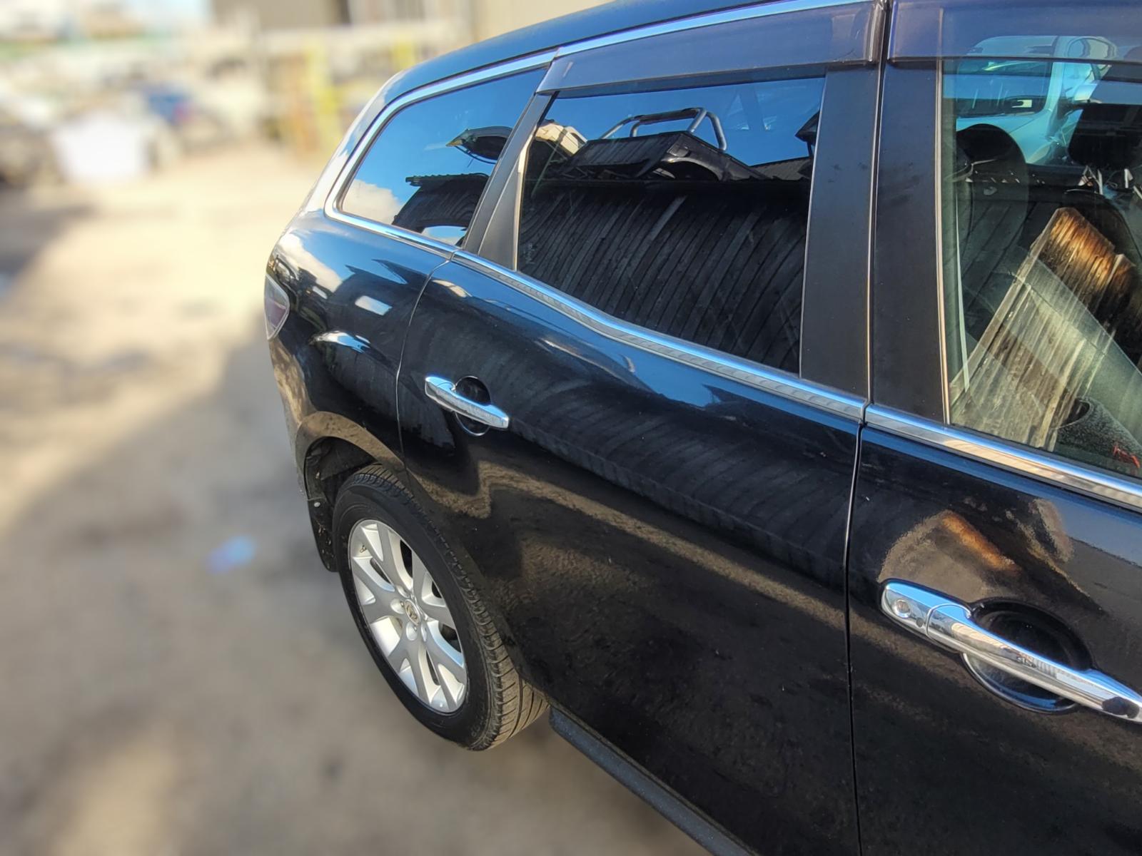 Right_Rear_Door_Sliding