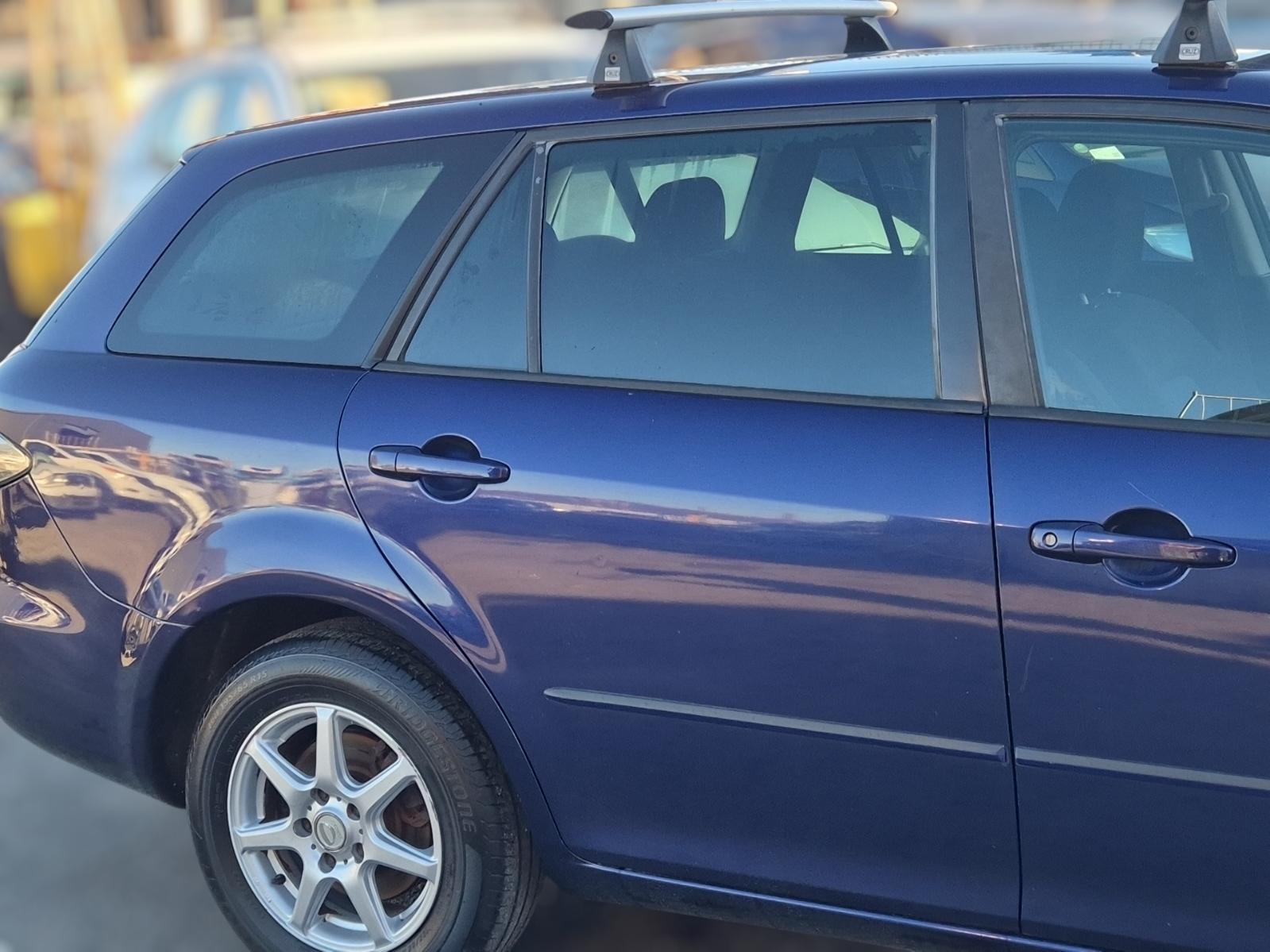 Right_Rear_Door_Sliding