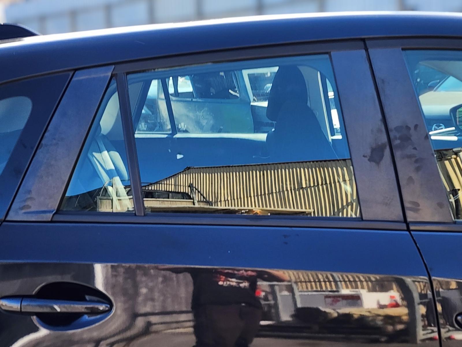 Right Rear Door Window