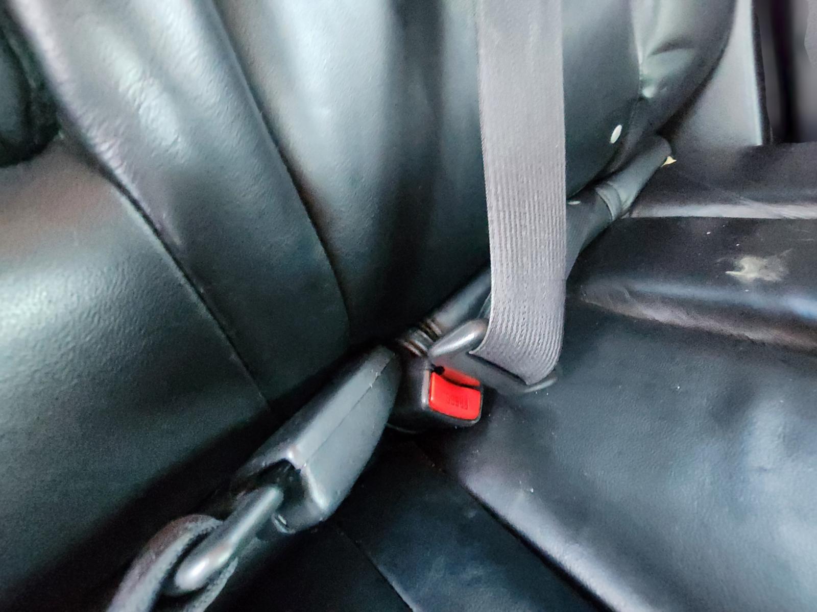 Seat_Belt_Stalk