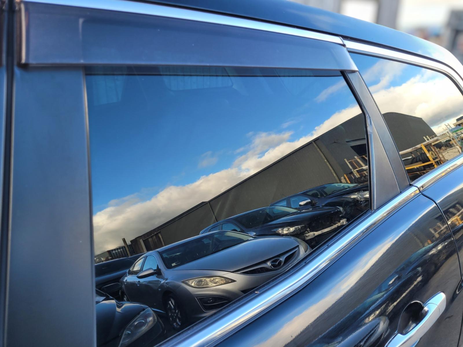 Left_Rear_Door_Window