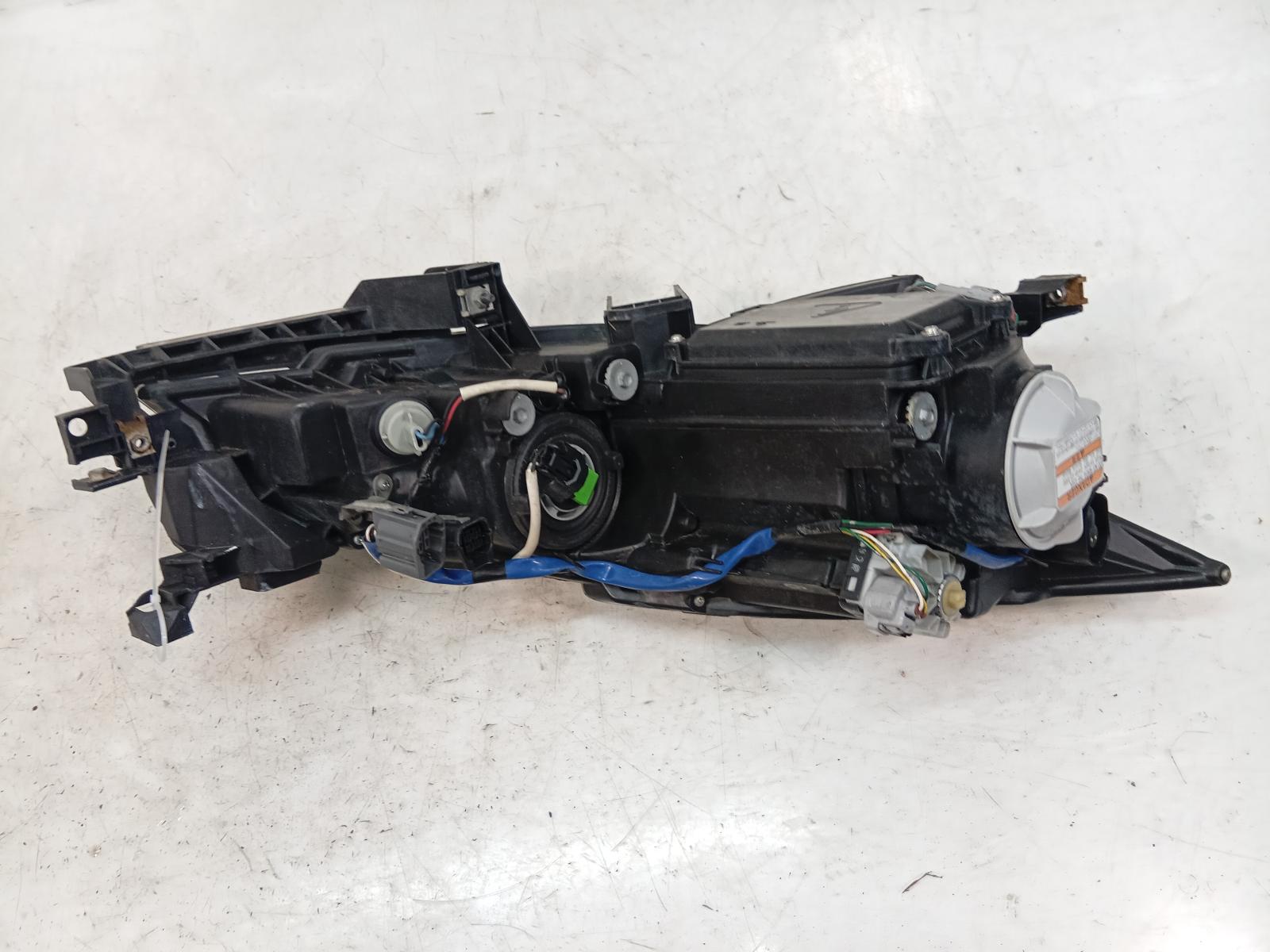 Left_Headlamp