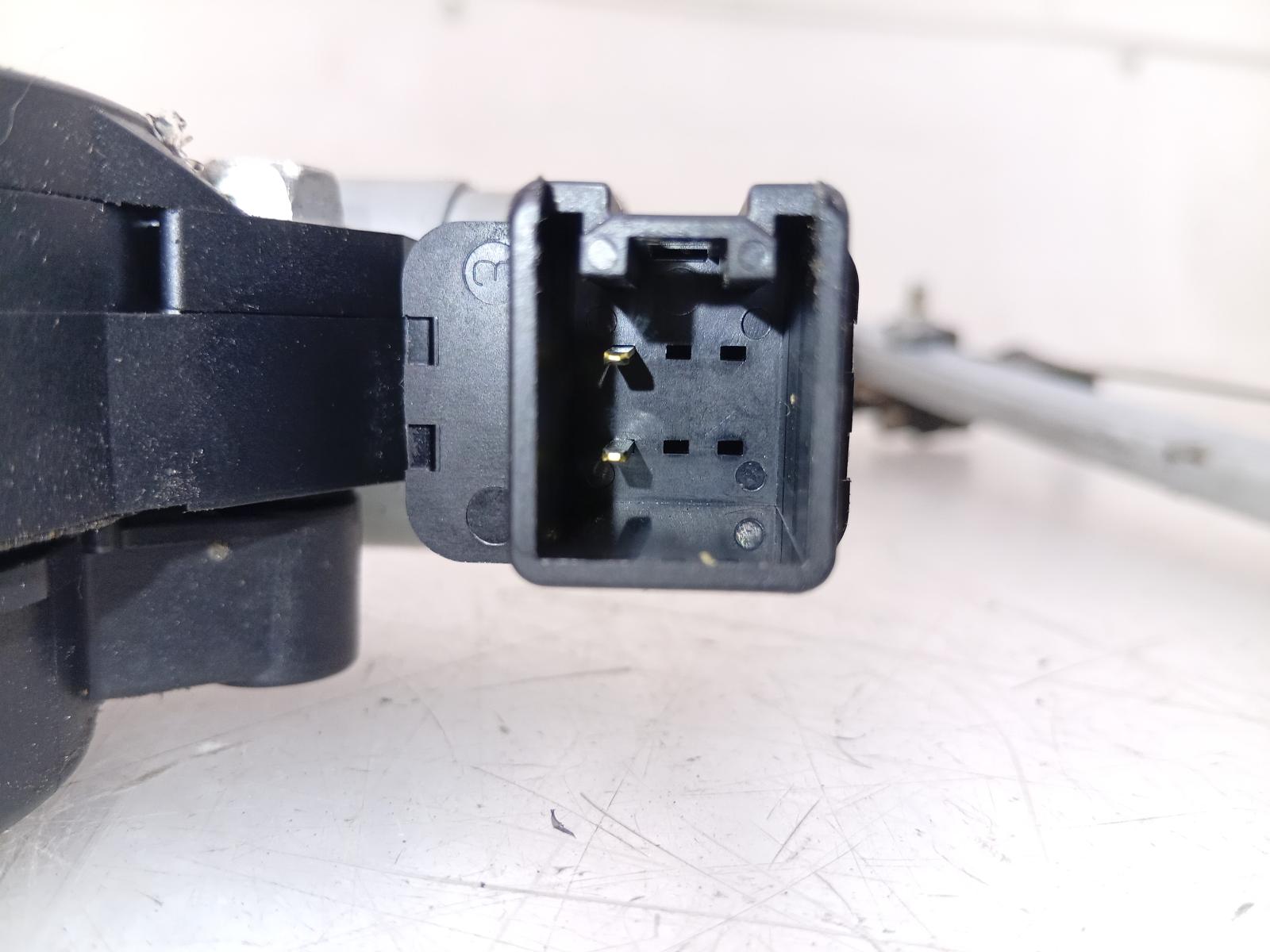 Right_Rear_Wnd_Reg_Motor