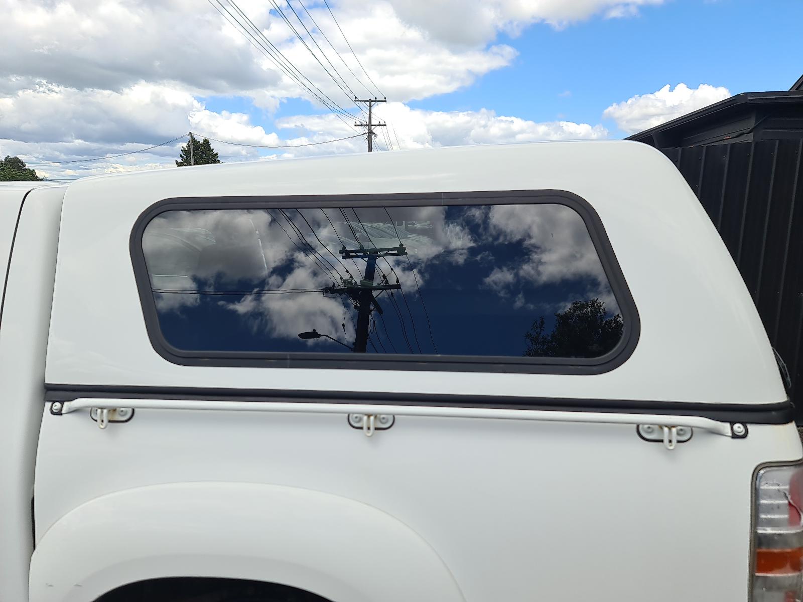 Mazda BT50 - UN 2006-2011