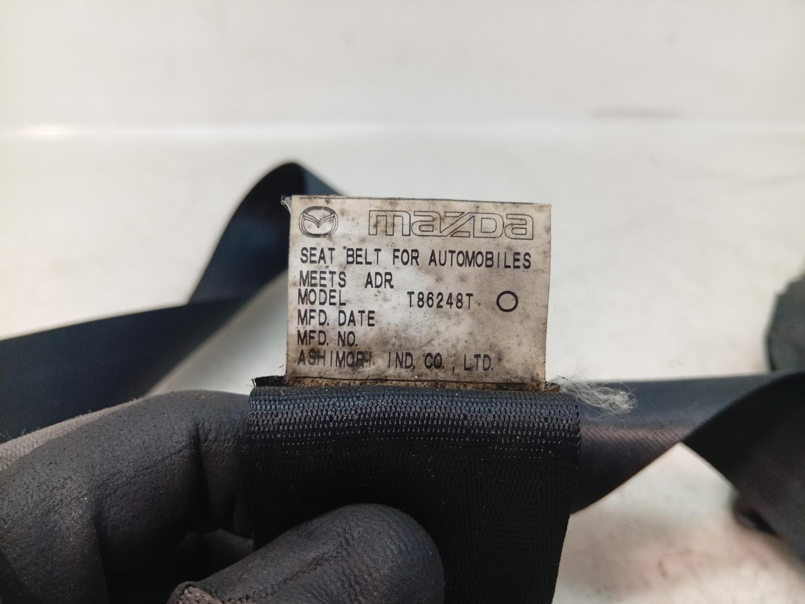 Seat_Belt_Stalk