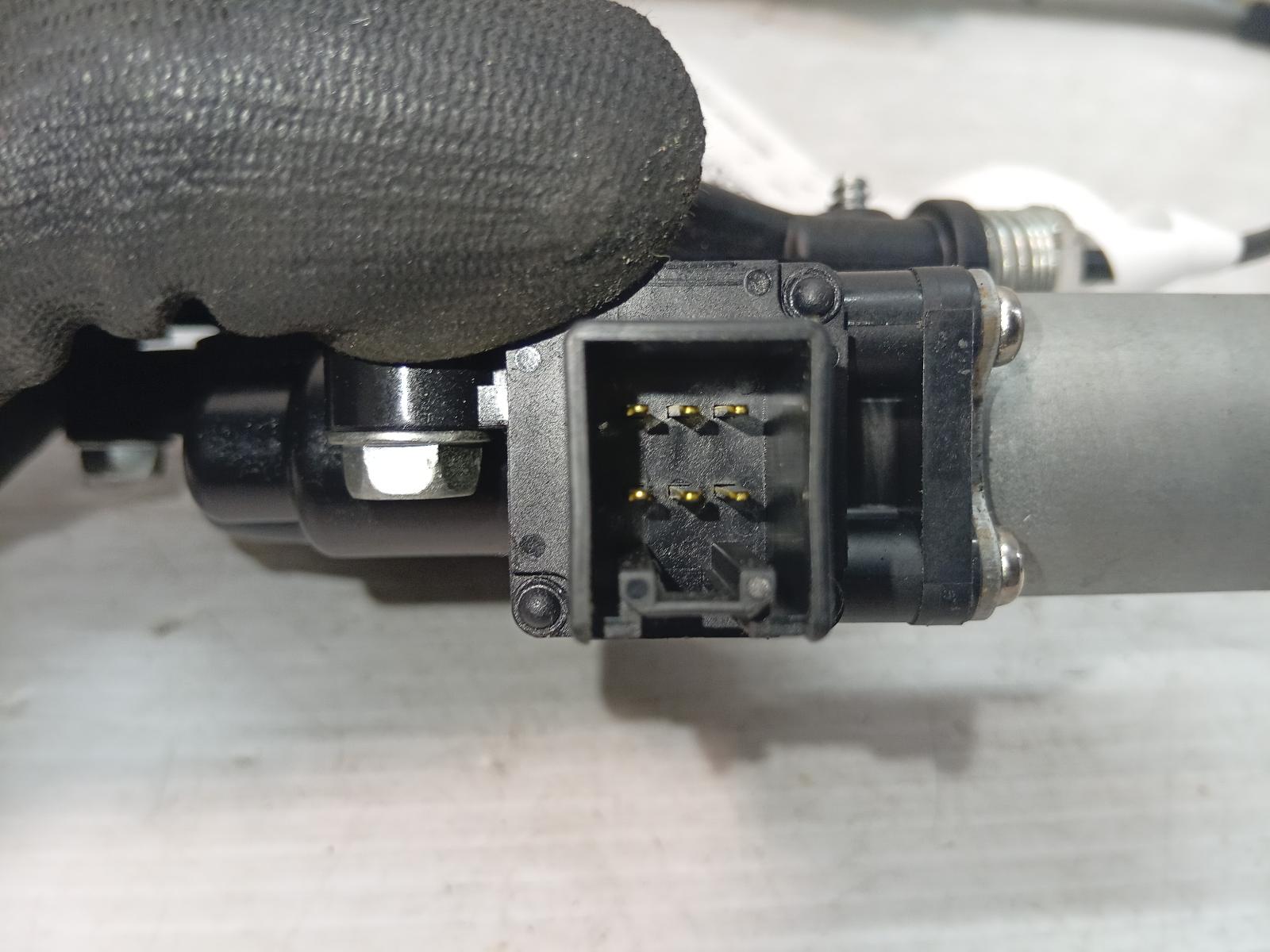 Right_Front_Window_Reg_Motor