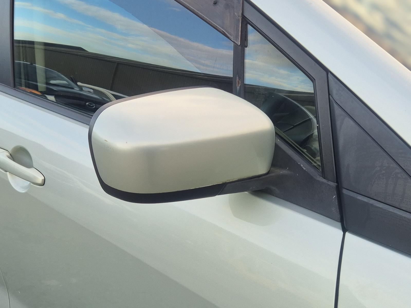Right_Door_Mirror