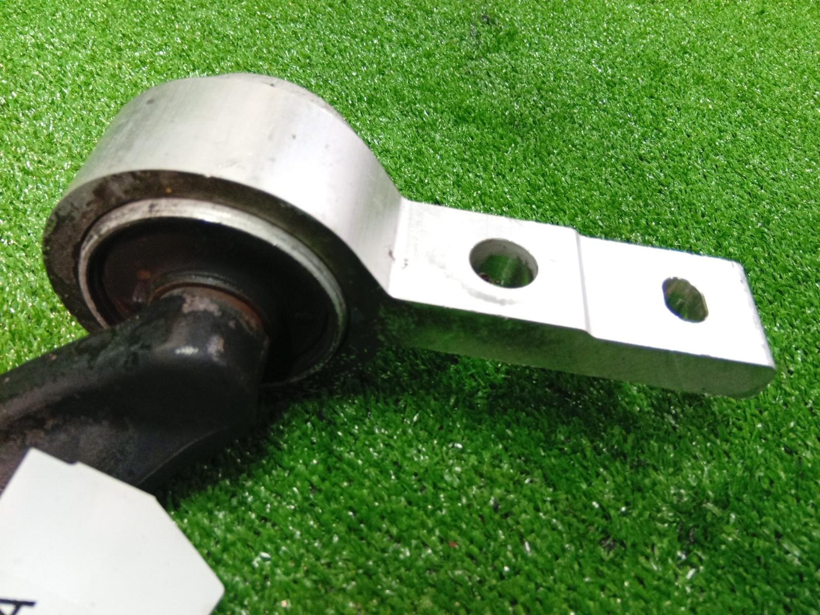 Right_Front_Lower_Control_Arm