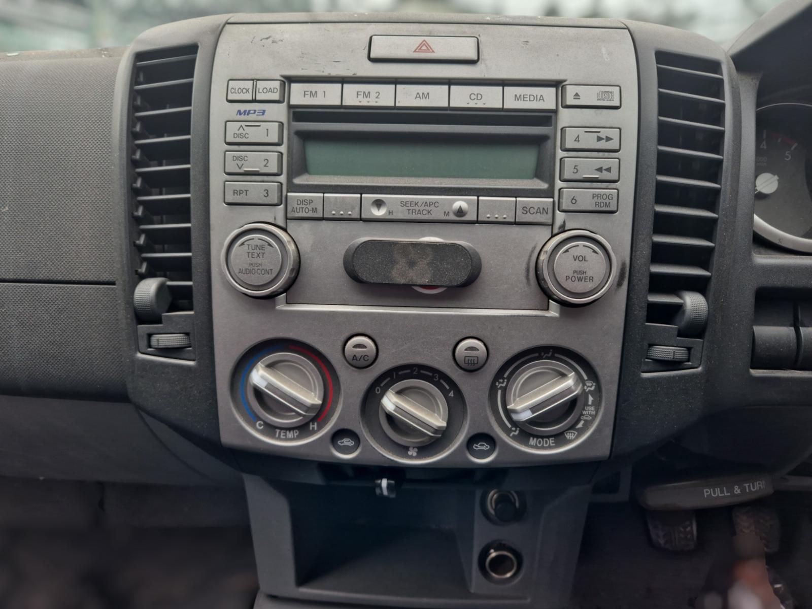 Mazda BT50 - UN 2006-2011