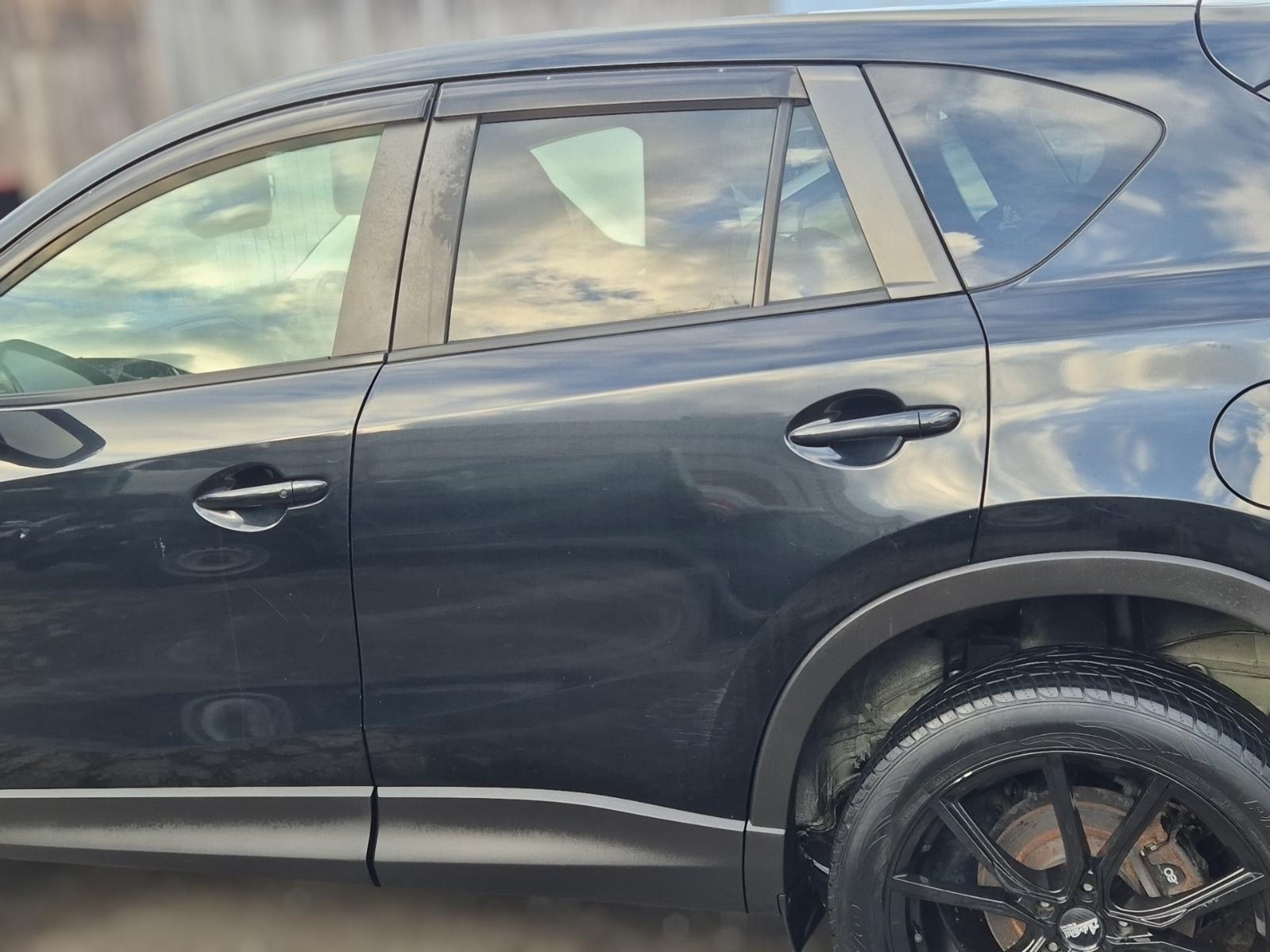 Left_Rear_Door_Sliding