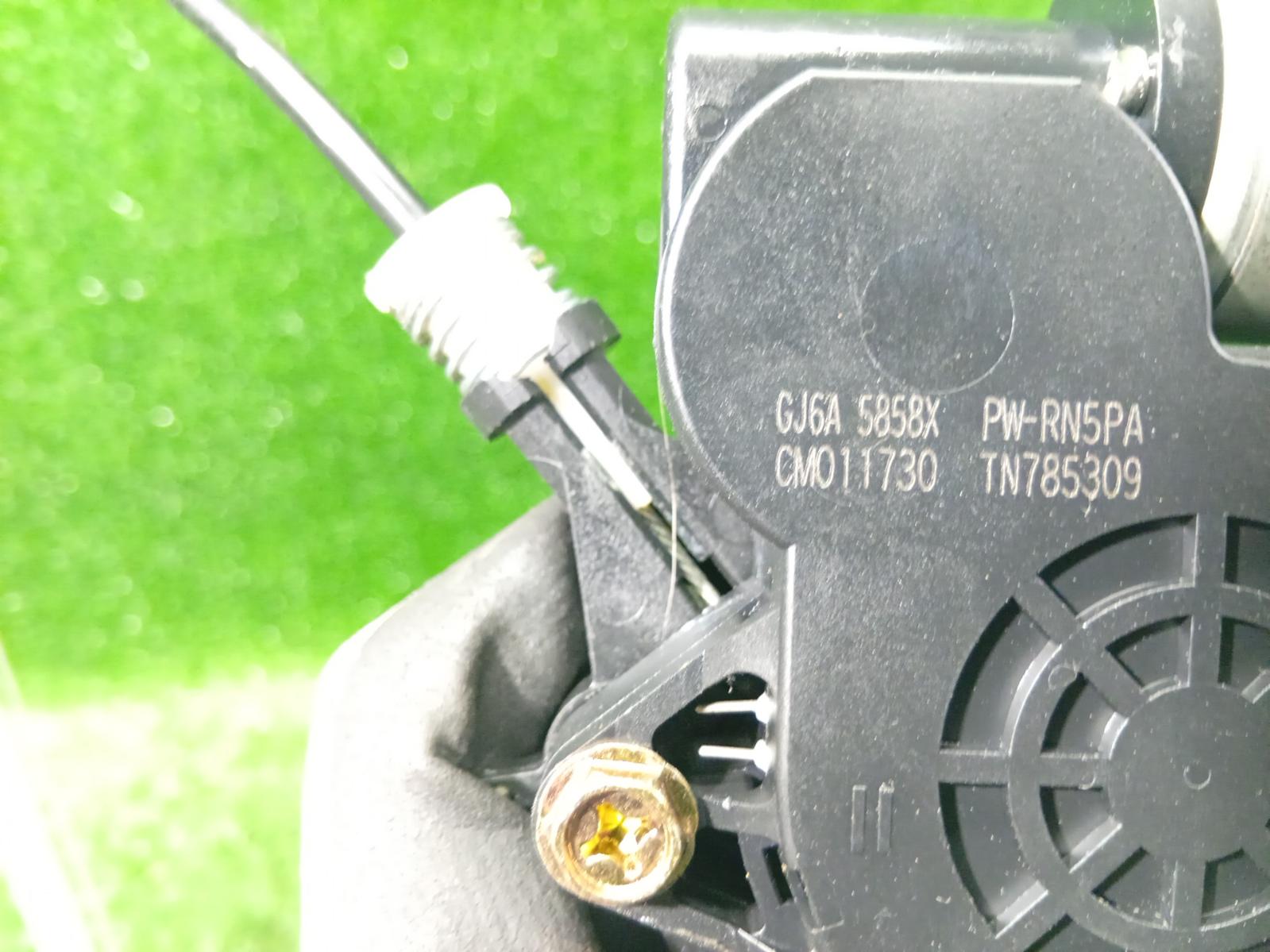 Left Rear Wnd Reg Motor