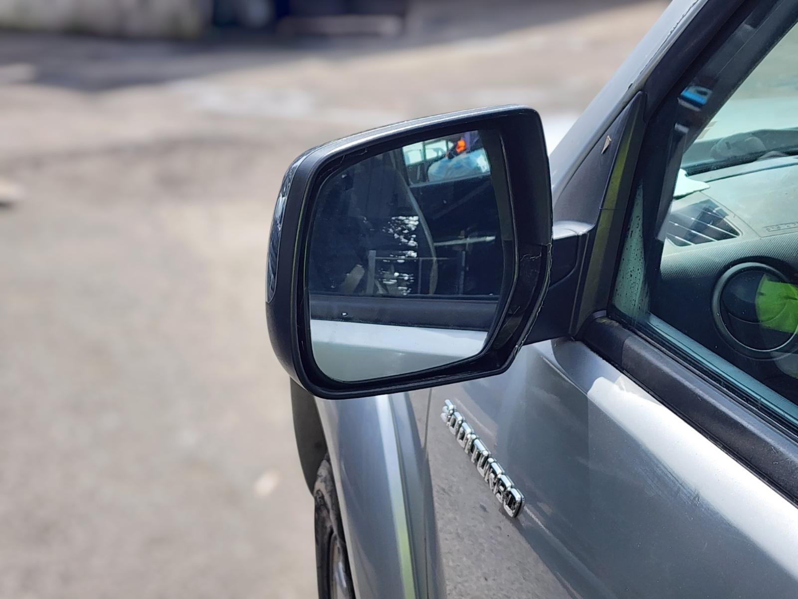 Left_Door_Mirror