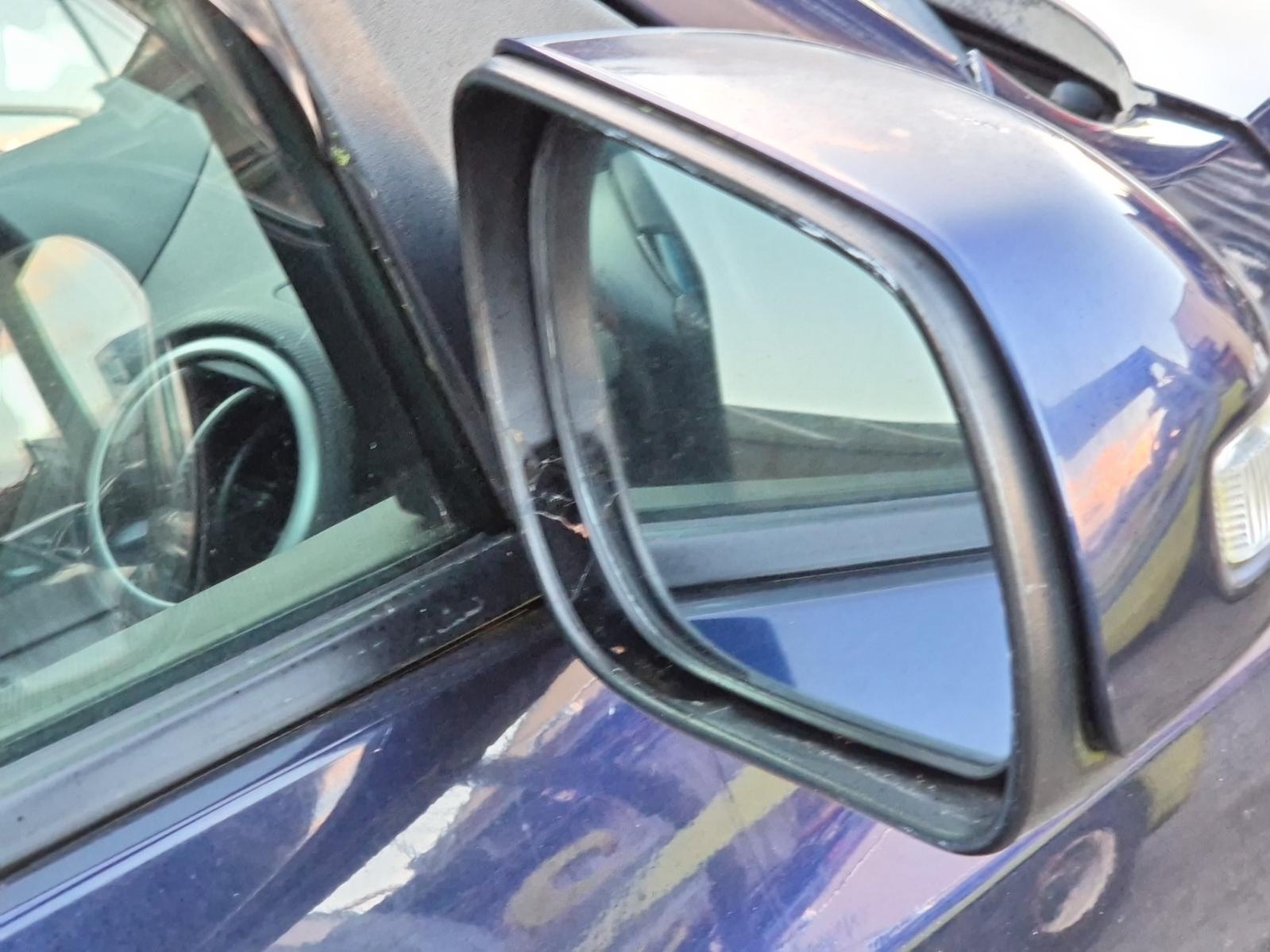 Right_Door_Mirror