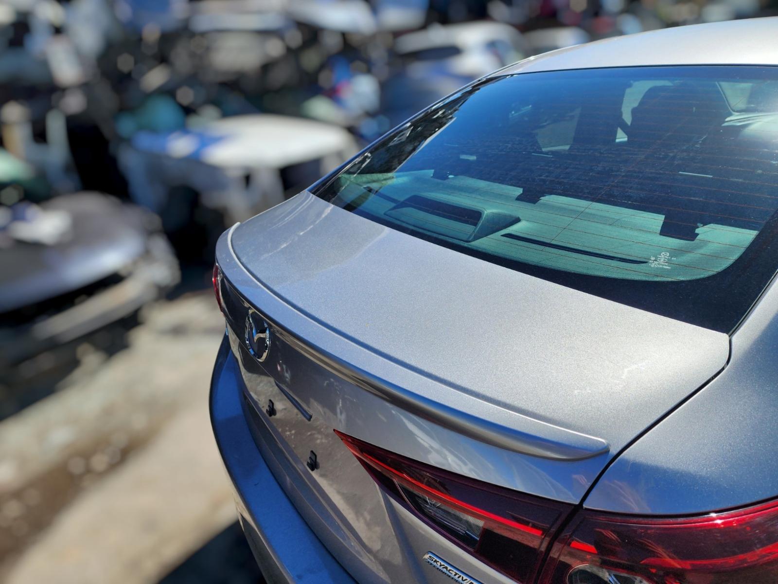 Rear Spoiler
