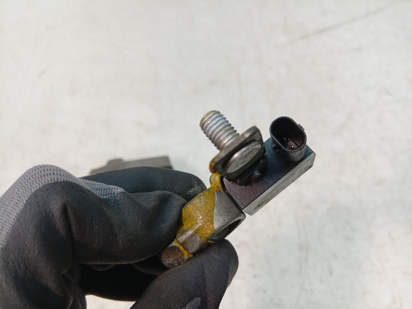 Battery_Terminal