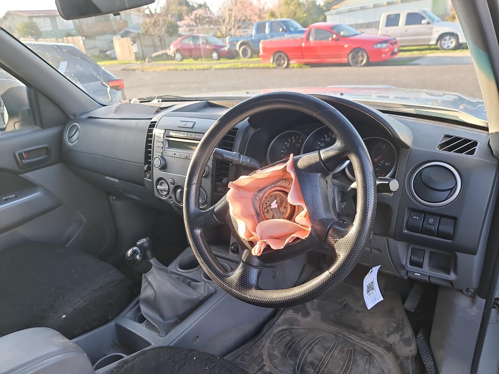 Mazda BT50 - UN 2006-2011