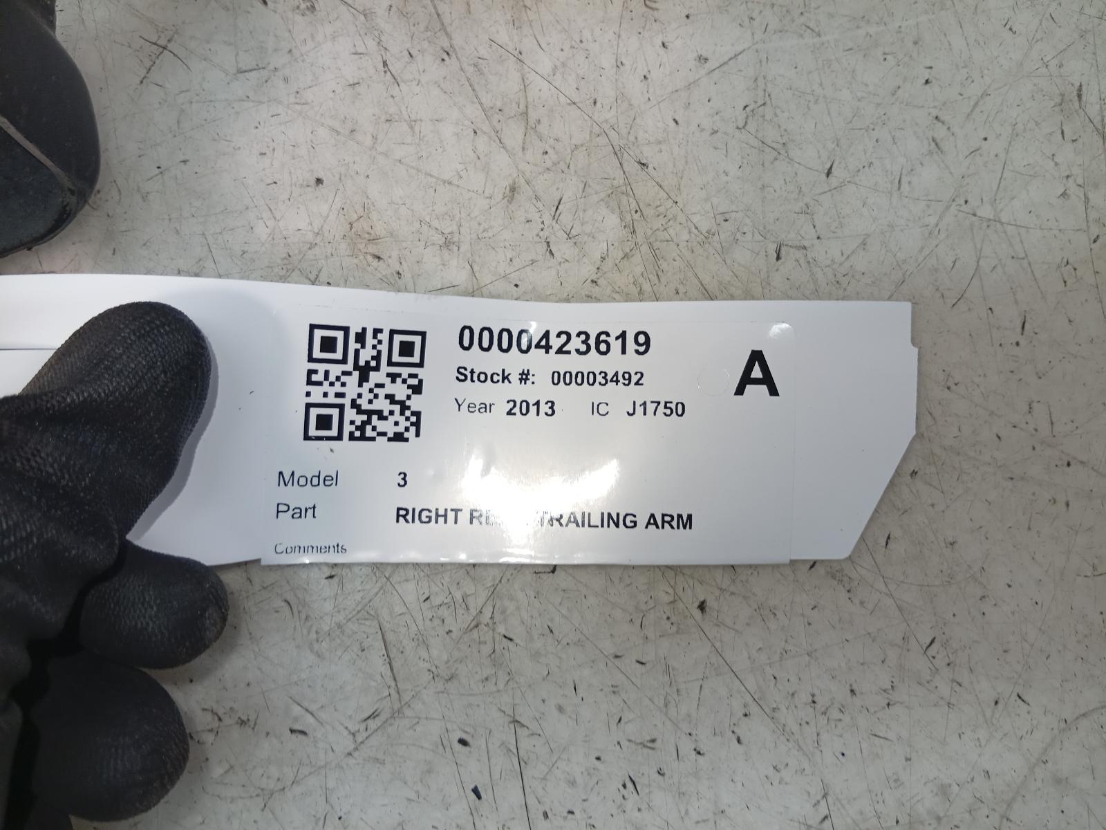 Right_Rear_Trailing_Arm