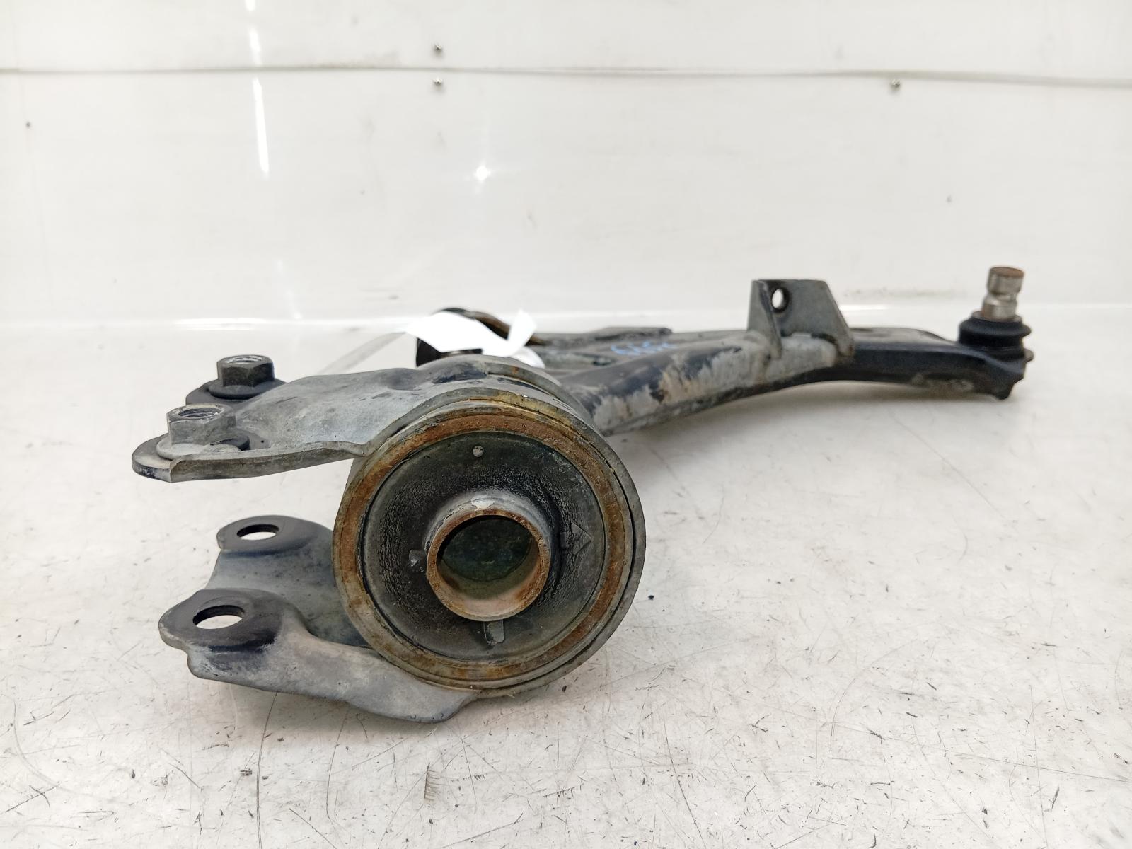 Right_Front_Lower_Control_Arm