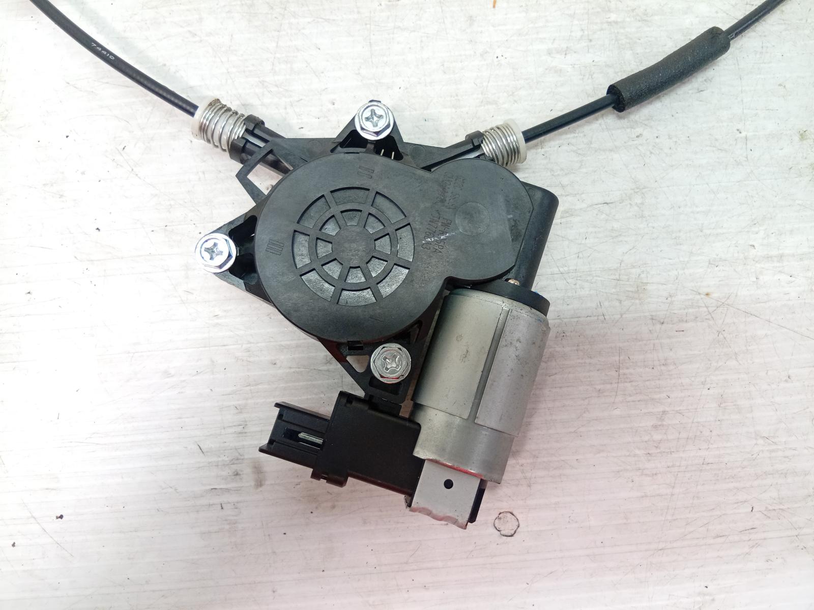 Right_Front_Window_Reg_Motor