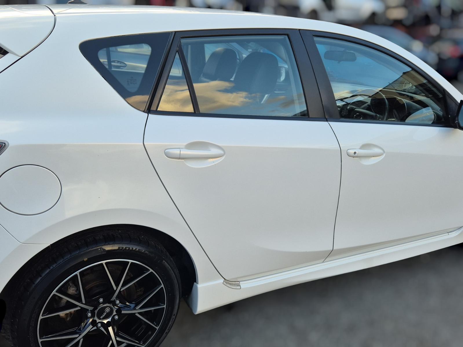 Right_Rear_Door_Sliding