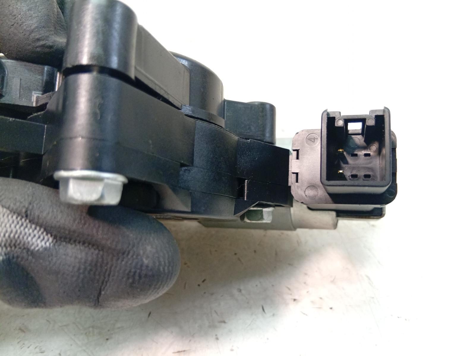 Left_Rear_Wnd_Reg_Motor