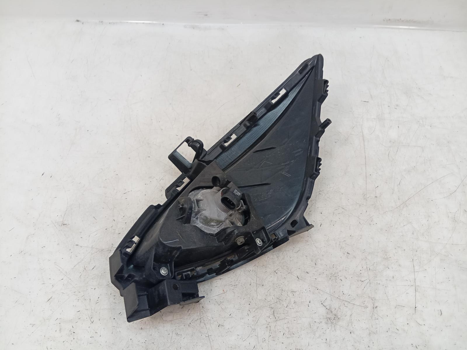 Right_Indicator_Fog_Side