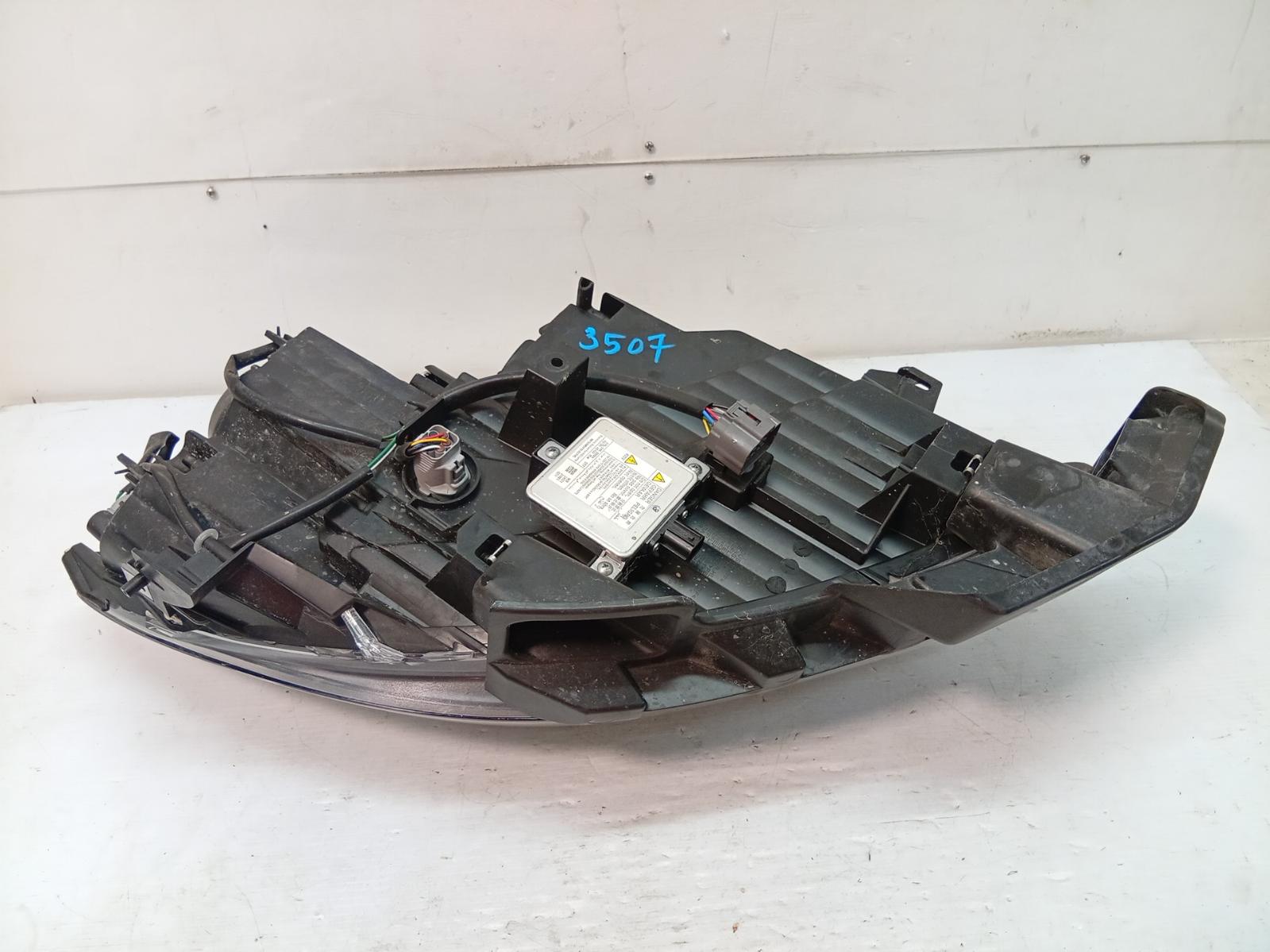 Left_Headlamp
