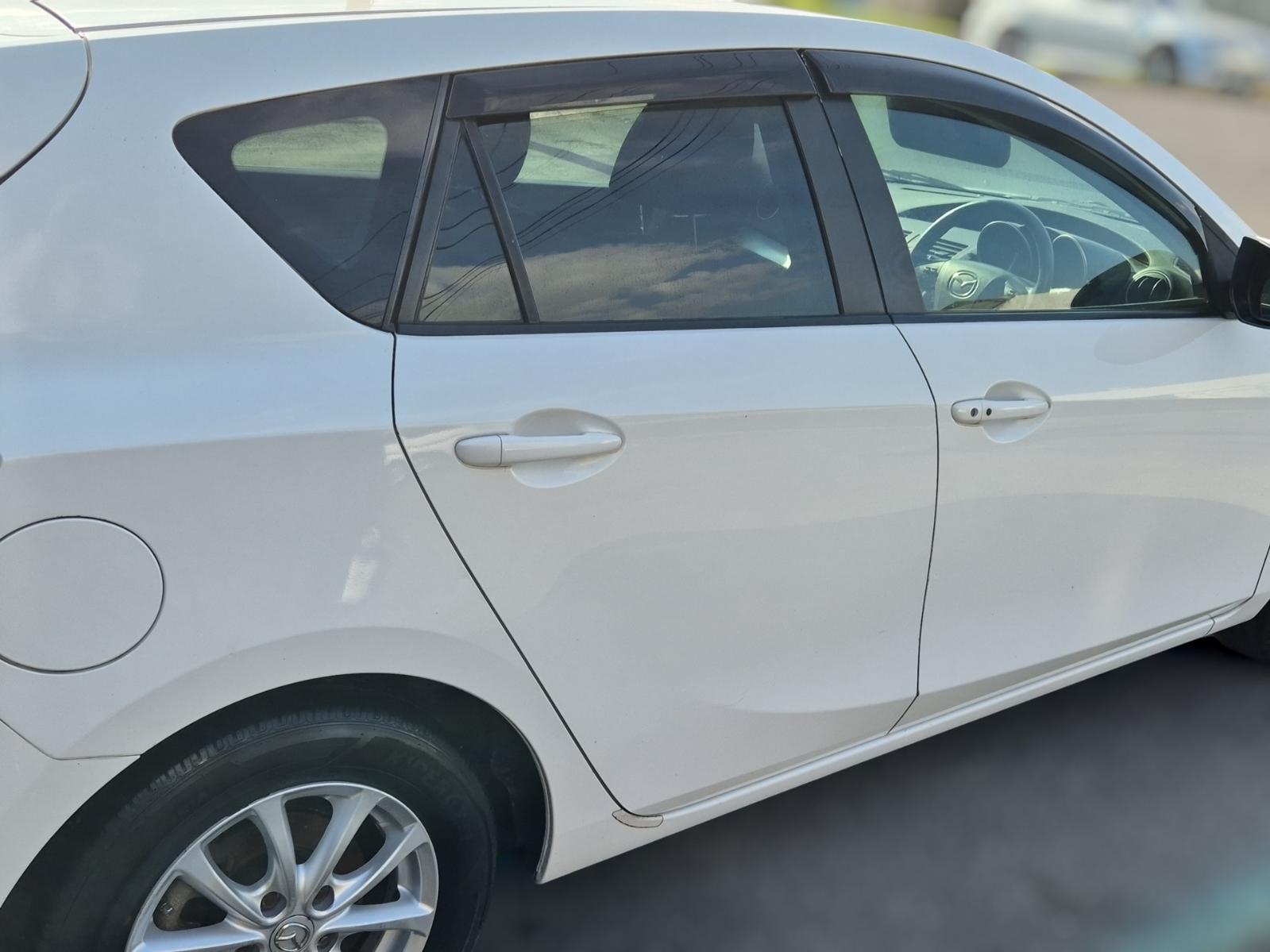 Right_Rear_Door_Sliding