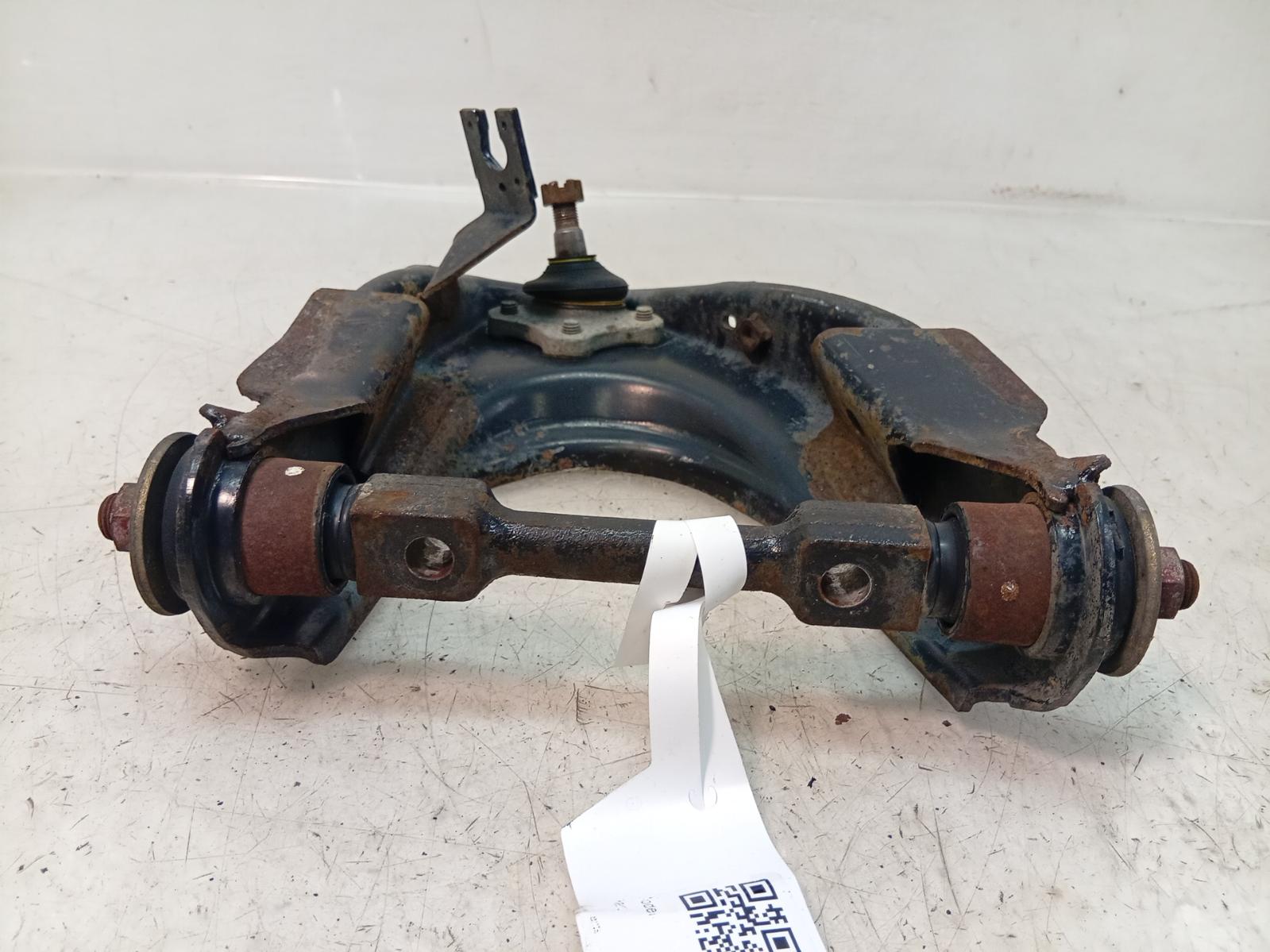 Left_Front_Upper_Control_Arm