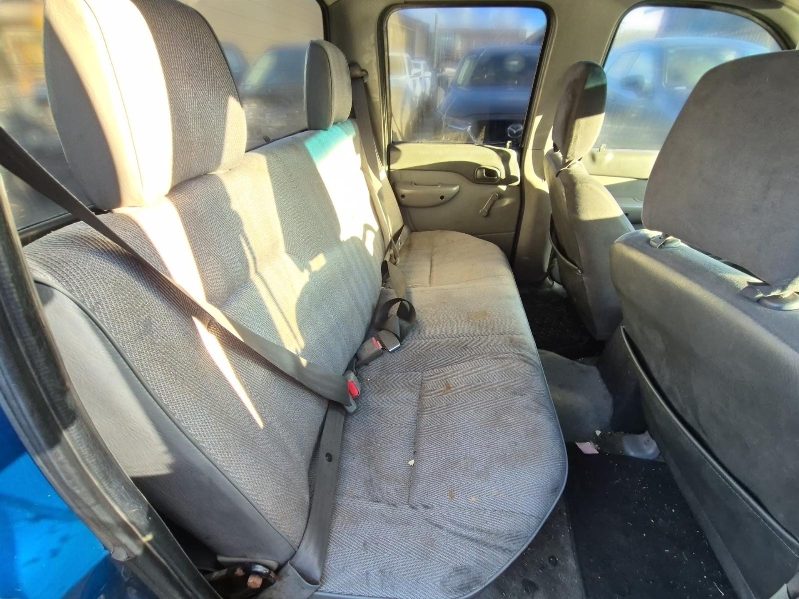 Seat_Belt_Stalk