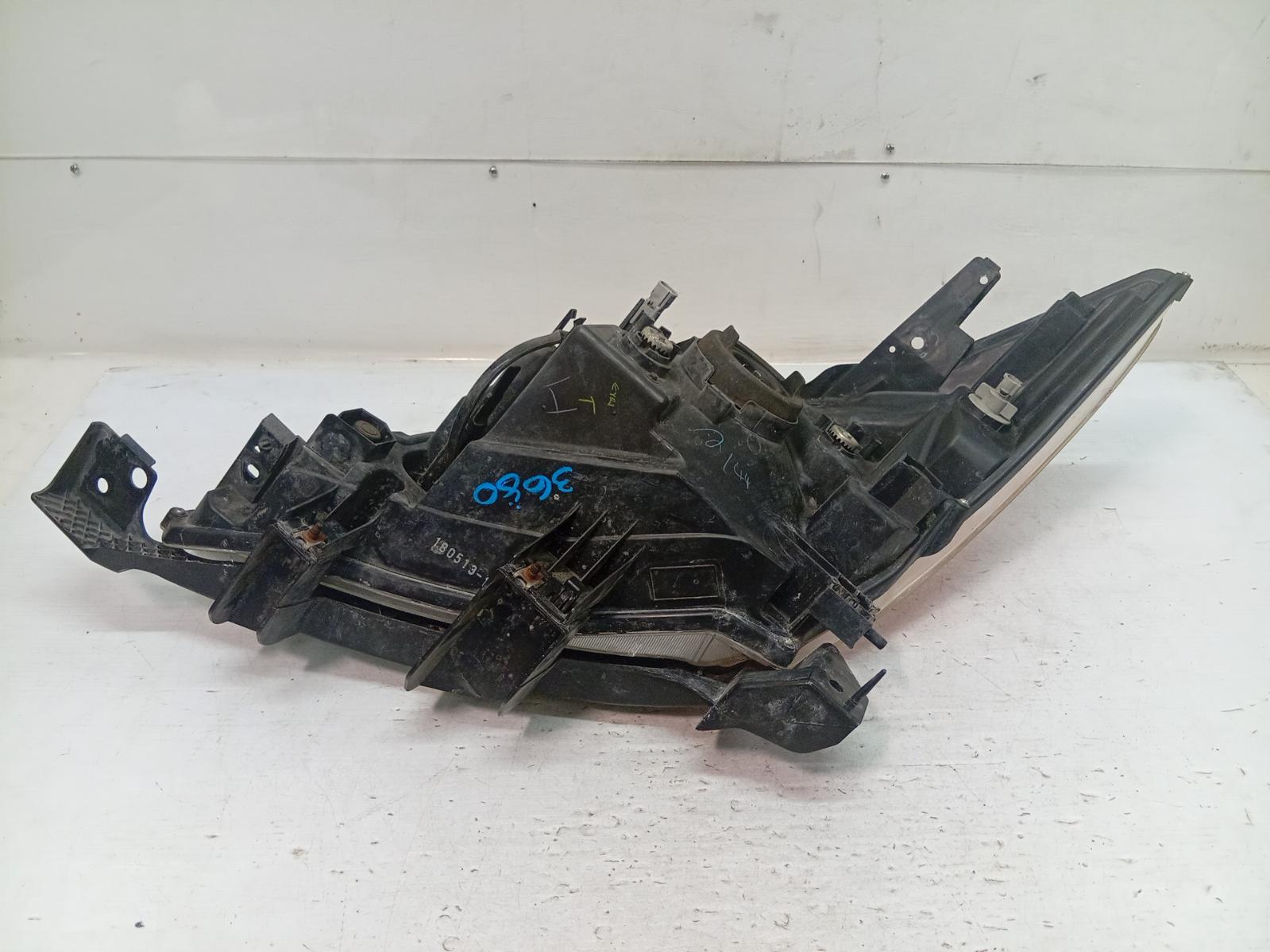 Right Headlamp