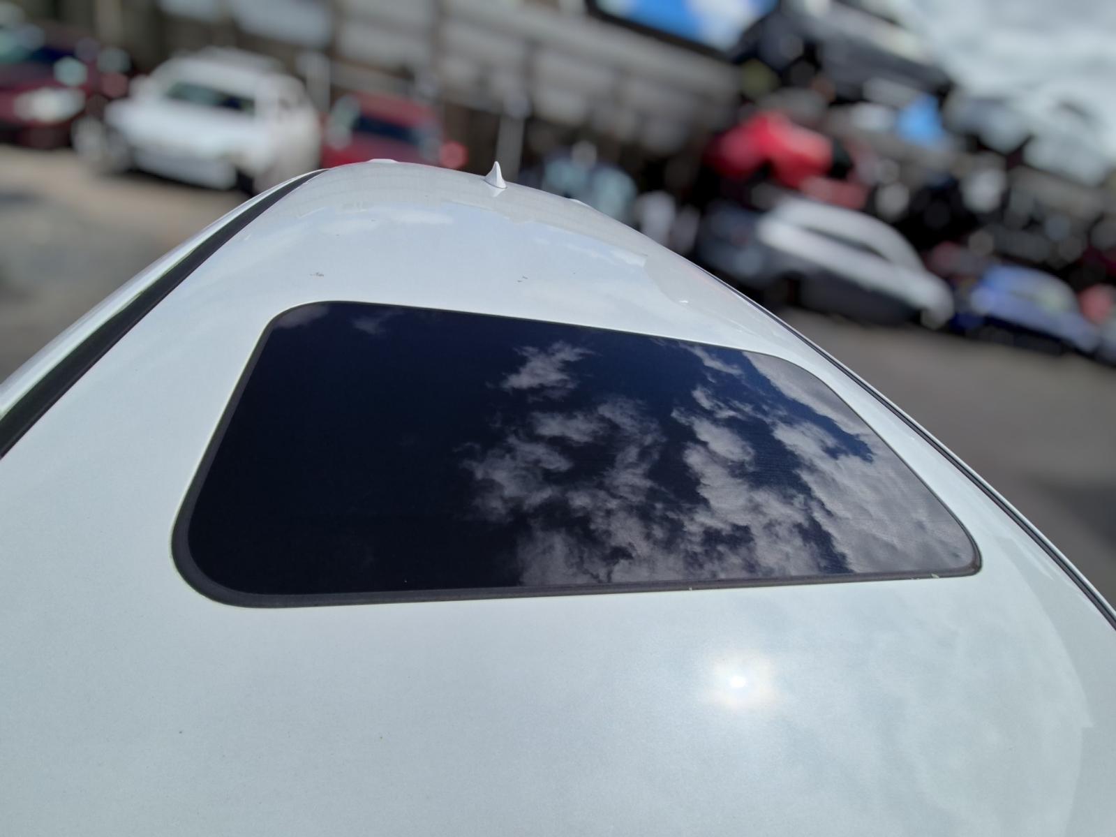 Roof_Glass_Sunroof_T