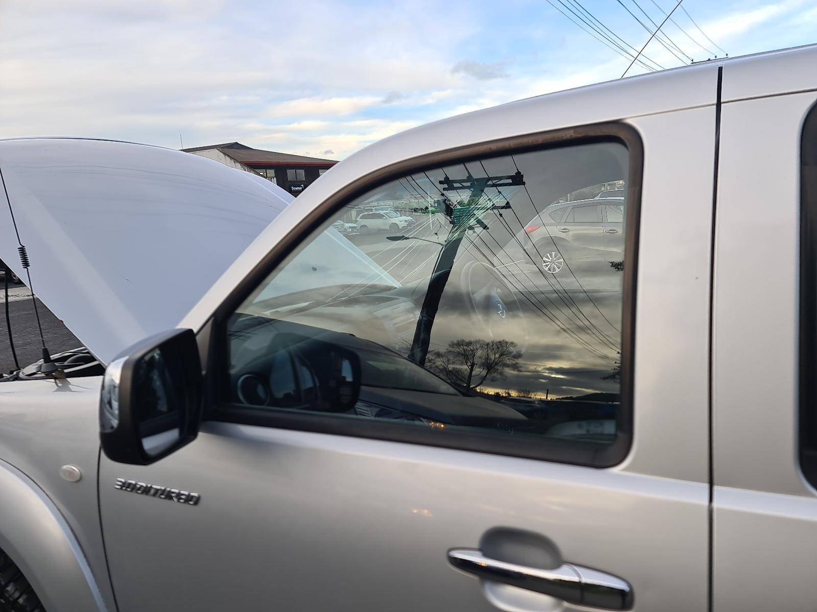 Mazda BT50 - UN 2006-2011