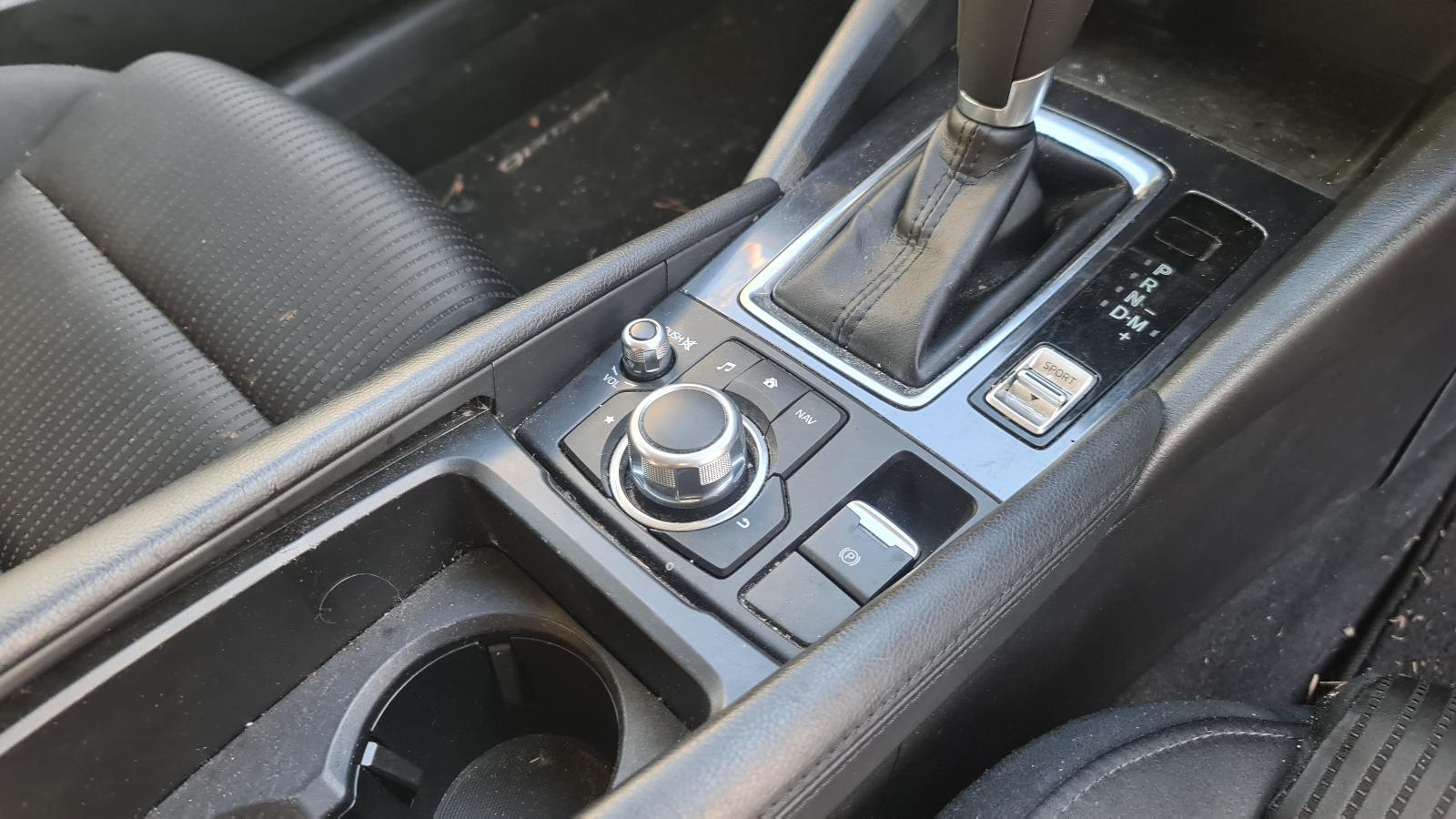 Mazda Mazda6 - GL 16-