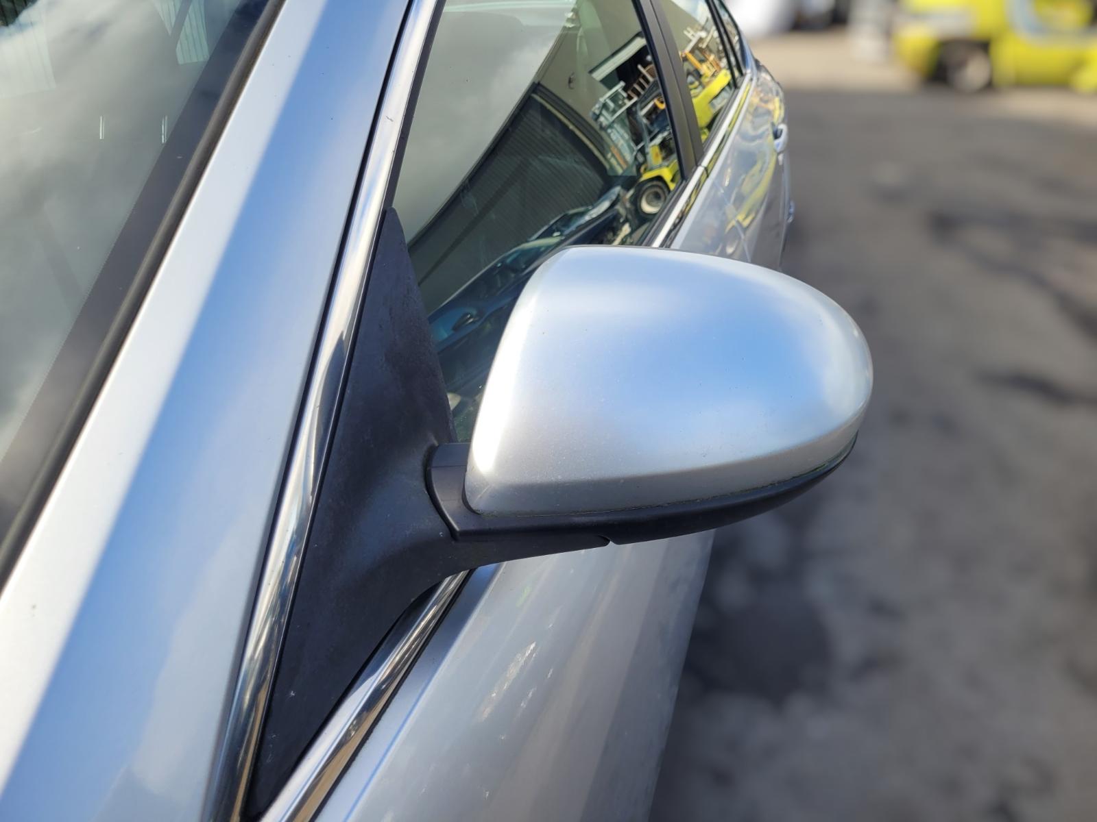 Left_Door_Mirror